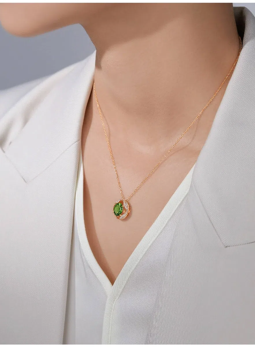 Collares para mujer a la moda, colgante de flor hueca de oro amarillo con peridoto ovalado de 1,7 quilates y diamante