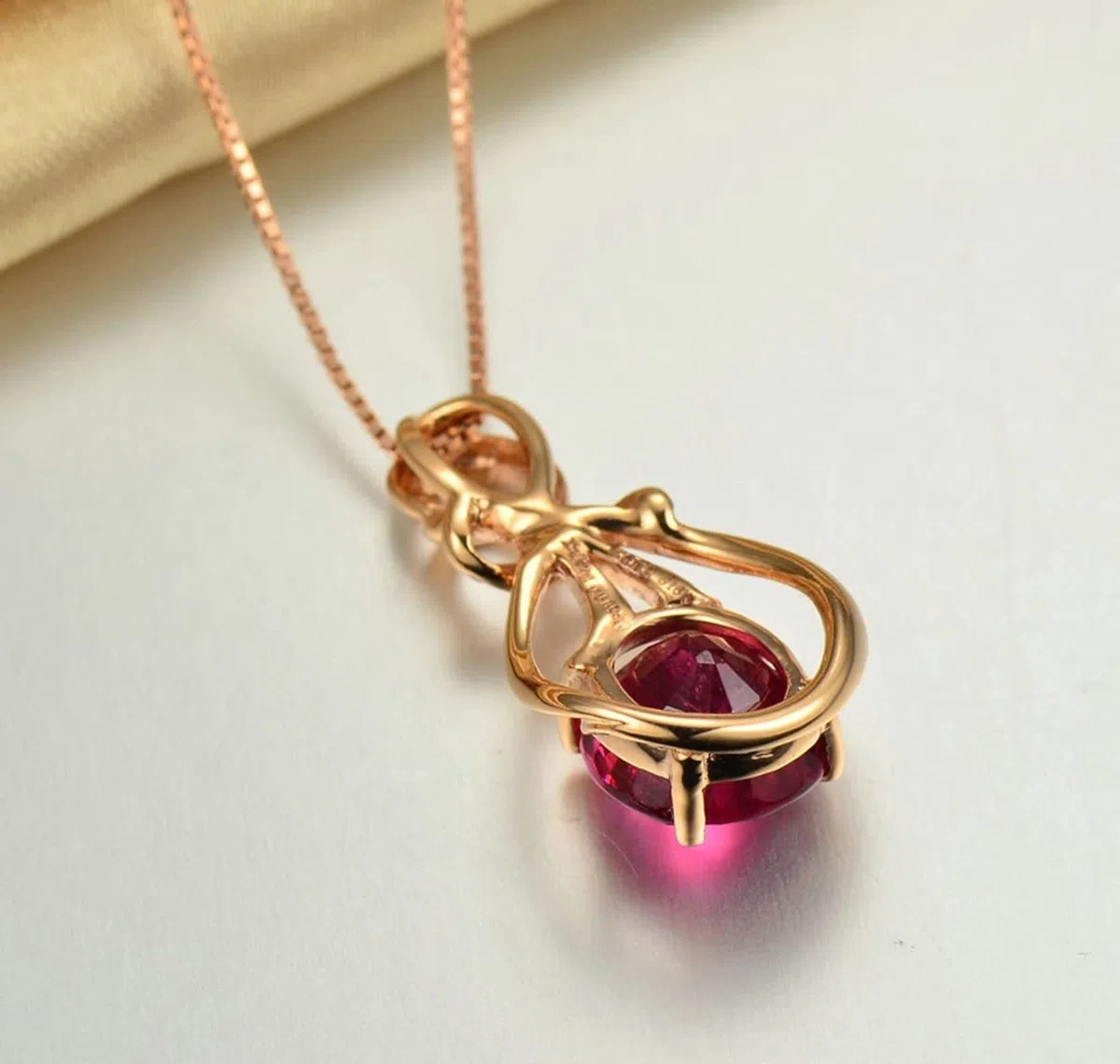 Collar de moda para mujer, collar con colgante de turmalina con rojo de 3,52 quilates frente a piedra preciosa de corte muy bueno de 18 quilates, lujoso collar de regalo para mujer, Turmalina Diamante