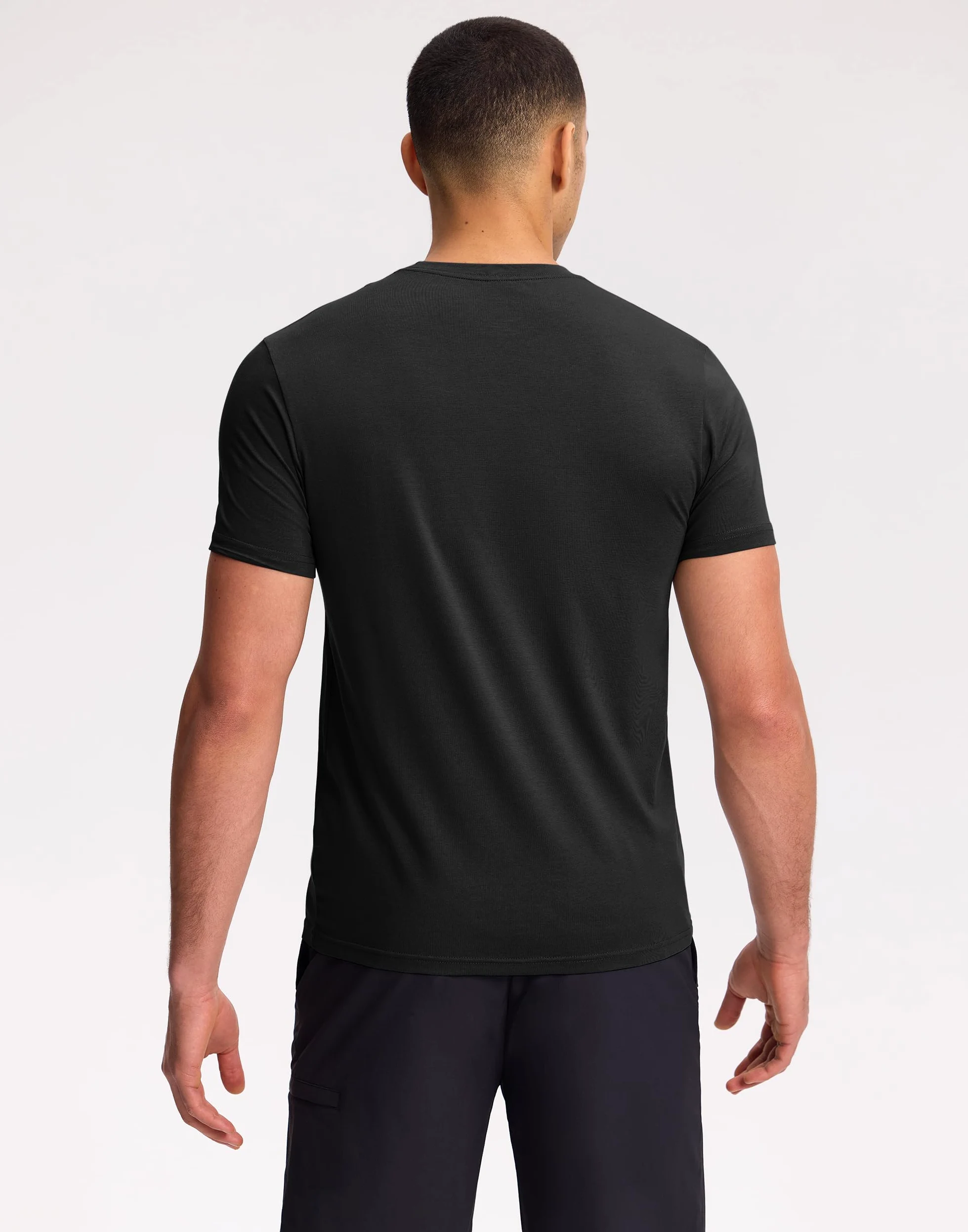 Pioneer Camp Camiseta de bambú para hombre, ultrasuave, color blanco, monocromo, camiseta para hombre, cuello redondo refrescante, camiseta básica casual