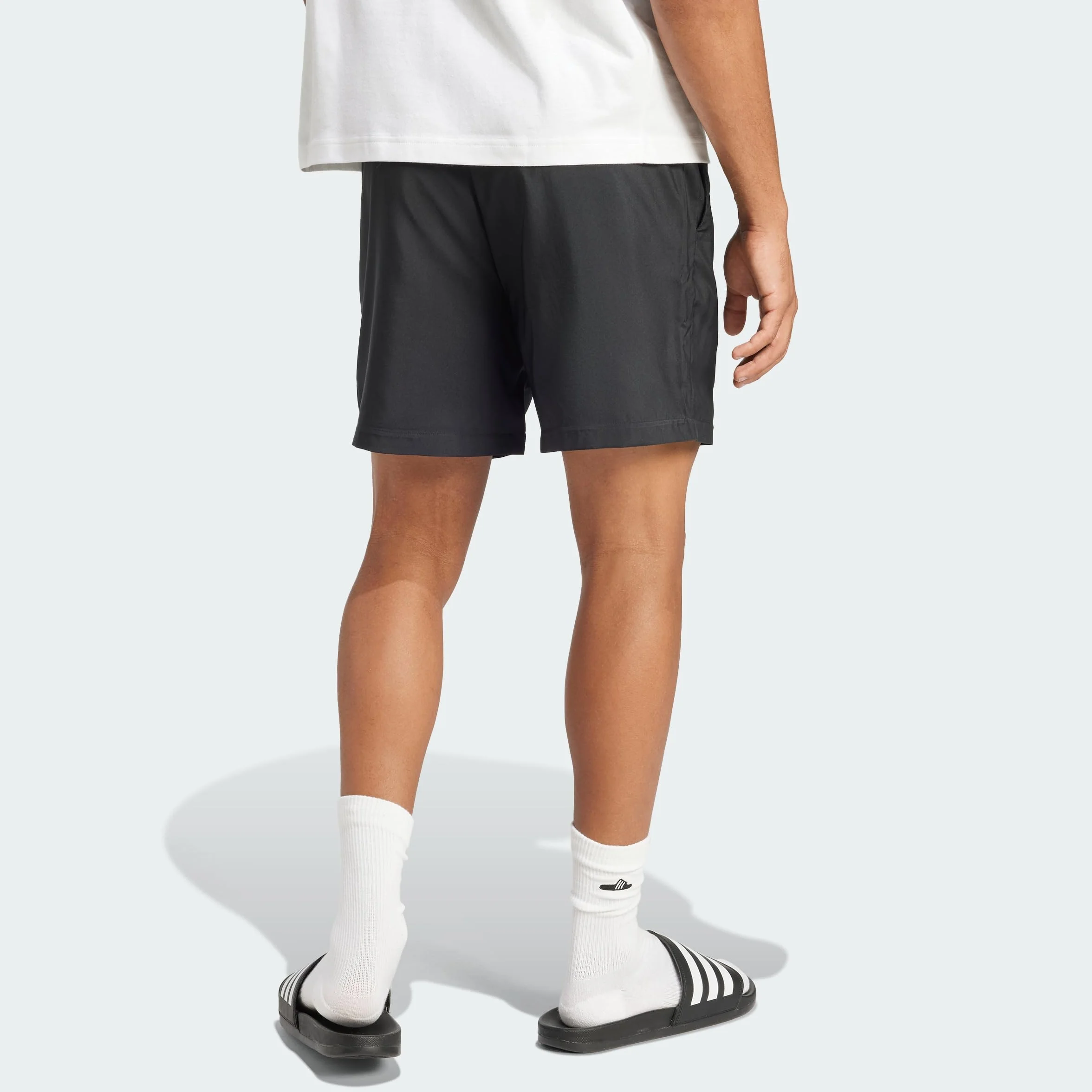 adidas Hombre Essentials Small Logo Chelsea