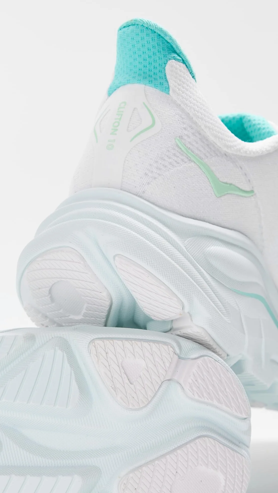 Hoka Clifton 10 SneakerMujer