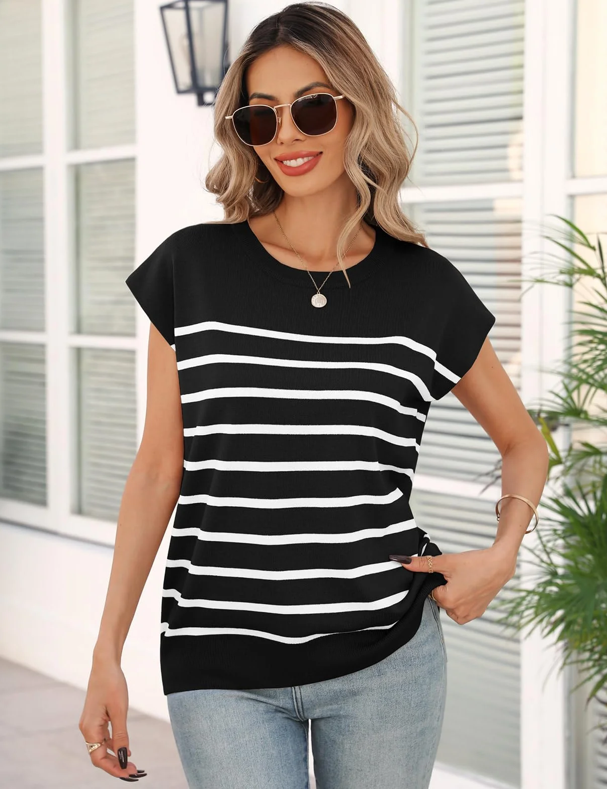 Niwicee Camisetas Manga Corta Mujer Camiseta Mujer Verano Top Mujer Tshirt de Rayas Tops con Cuello Redondo Básica Slim Fit para Mujer Top Elegantes Blusas Informales