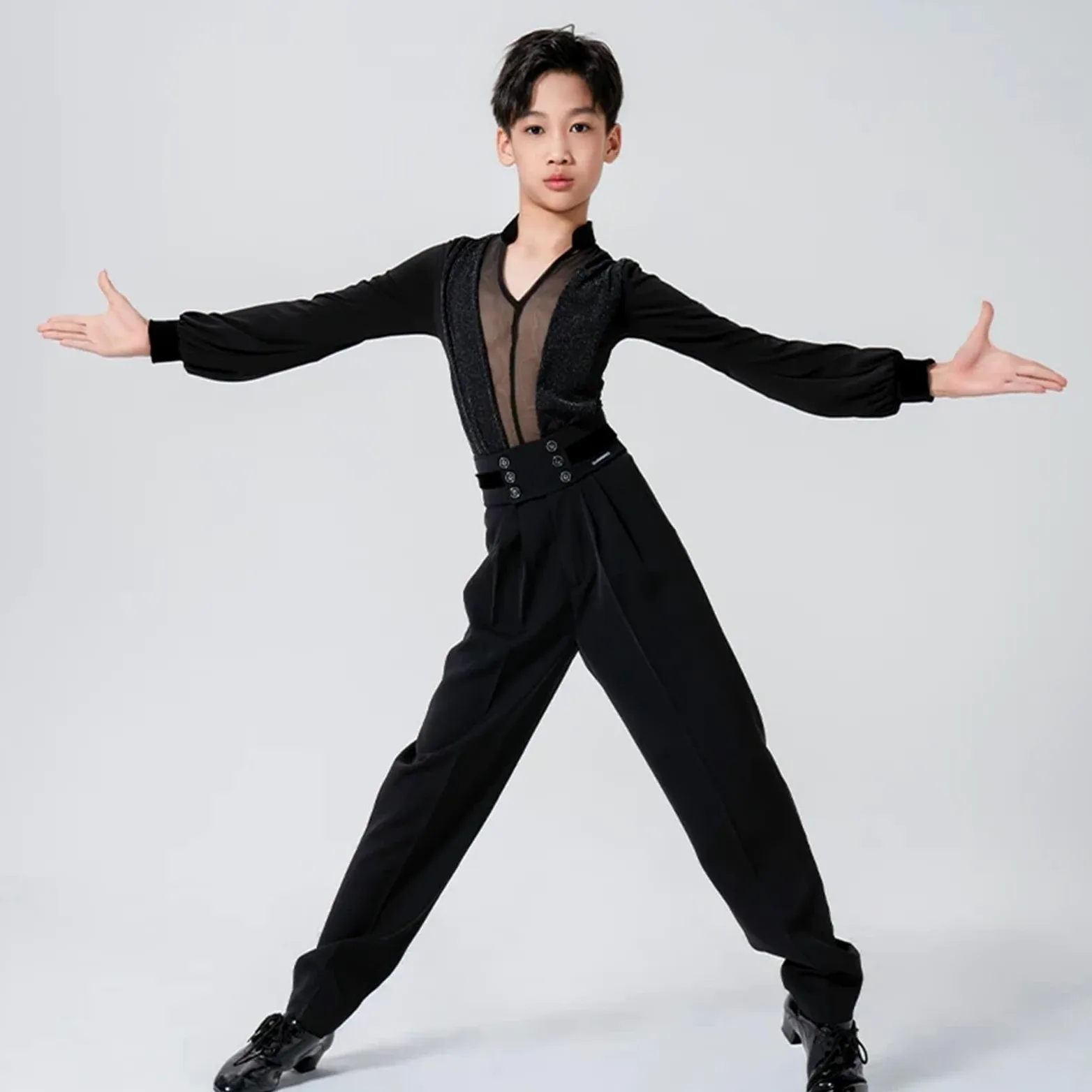 Latin Dance Costume Boy's Black Mesh V-Neck Tops Rumba Samba Practice Set Children's Ballroom Cha Competition Wear para Hombre, Salsa, Jazz, Danza(Black Tops-Pants,XXS)