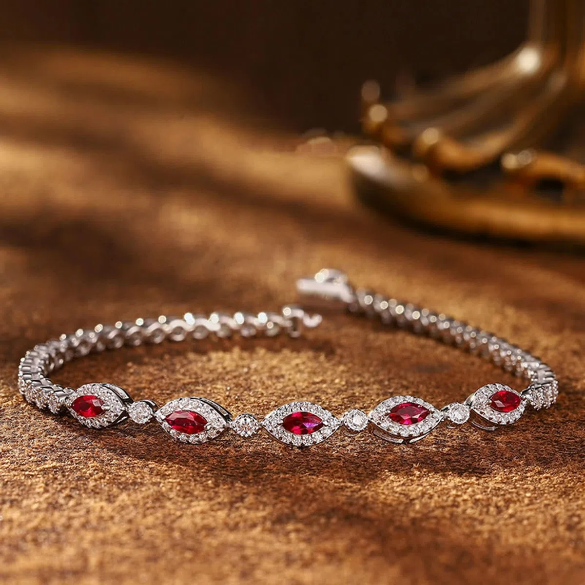 Pulsera de Oro Blanco 9 K / 14 K / 18 K Mujer, Marquesa con Rubí Creado de 0,75 ct y Moissanita, Cadena 16 CM, Pulseras Mujer de Plata Rojo