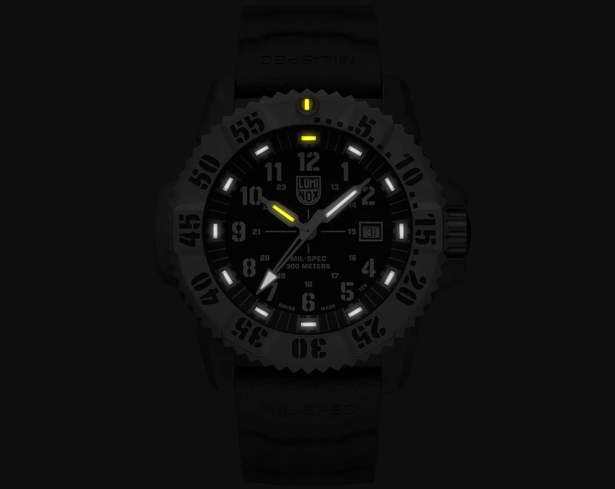 Luminox Reloj analógico de Cuarzo Suizo para Hombre con Correa de Goma XL.3351.1. Set, Negro, Correa