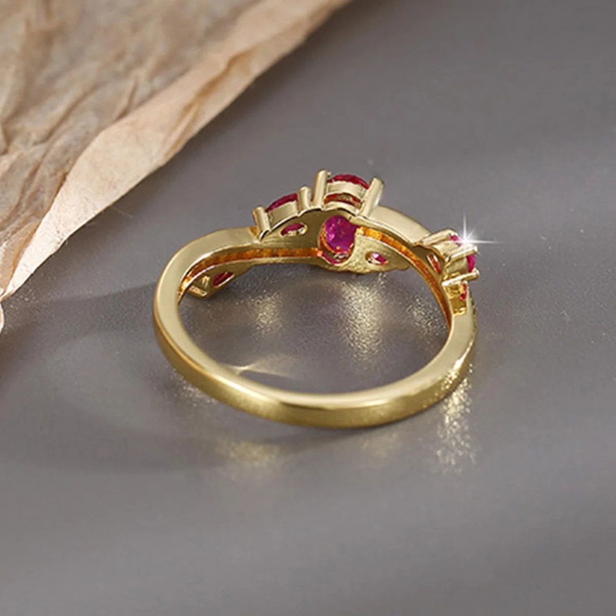 Anillo de oro amarillo de 9 K/14 K/18 K, oro auténtico, para mujer, anillos de boda con rubí cultivado en laboratorio de 0,6 quilates