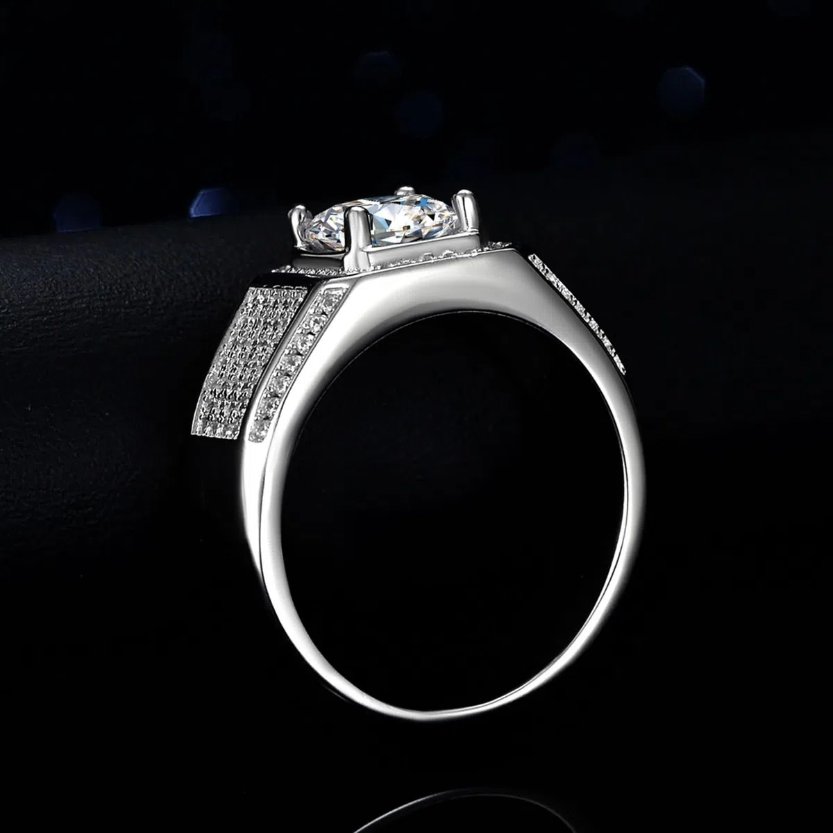 Anillo de oro blanco para hombre, oro blanco de 9 quilates, 14 quilates, 18 quilates, 4 puntas redondas con moissanita de 2 quilates