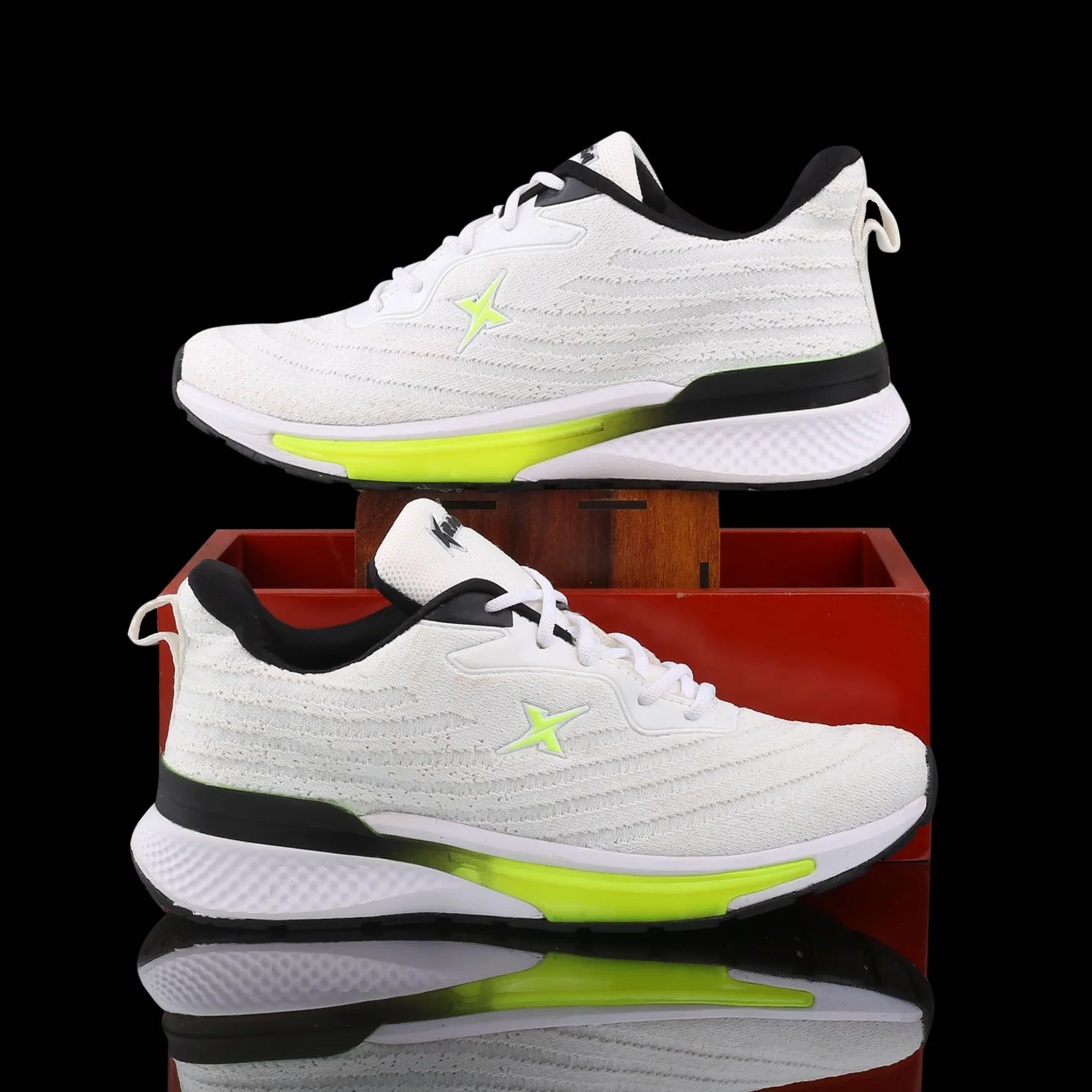 Kraasa Zapatillas de correr para hombre | Plantilla de EVA acolchada suave | Zapatos para caminar y gimnasio para hombre, White1, 10 UK