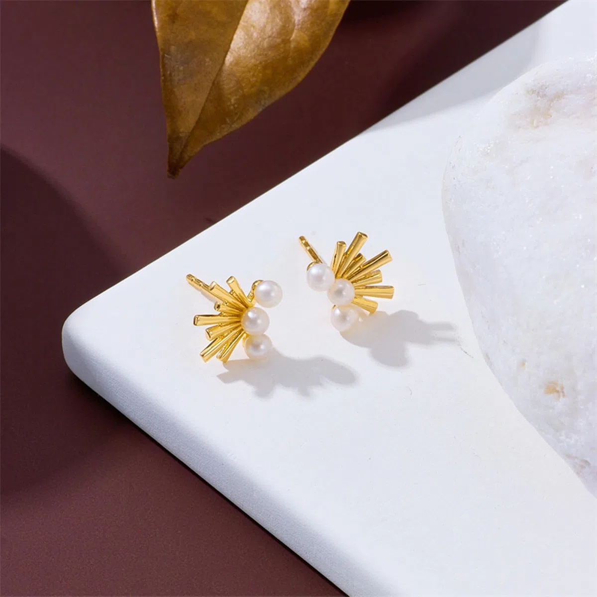 Pendientes geométricos de oro amarillo de 9K/14K/18K para mujer con perla