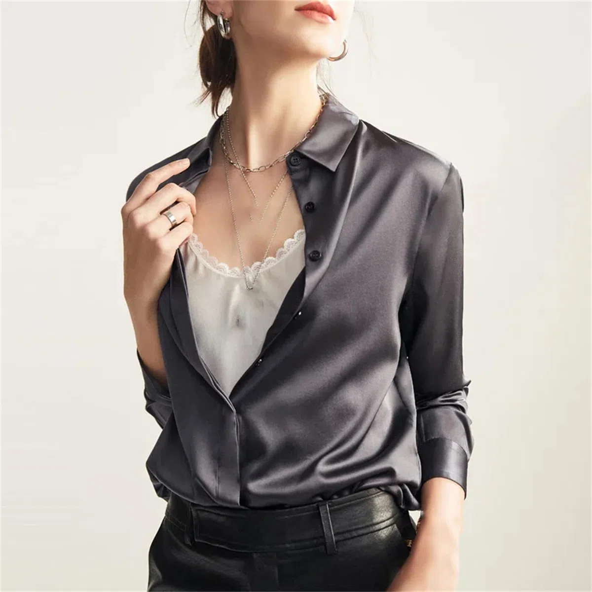 Vogrtcc Blusa de seda para mujer con encaje cosido de manga larga para oficina