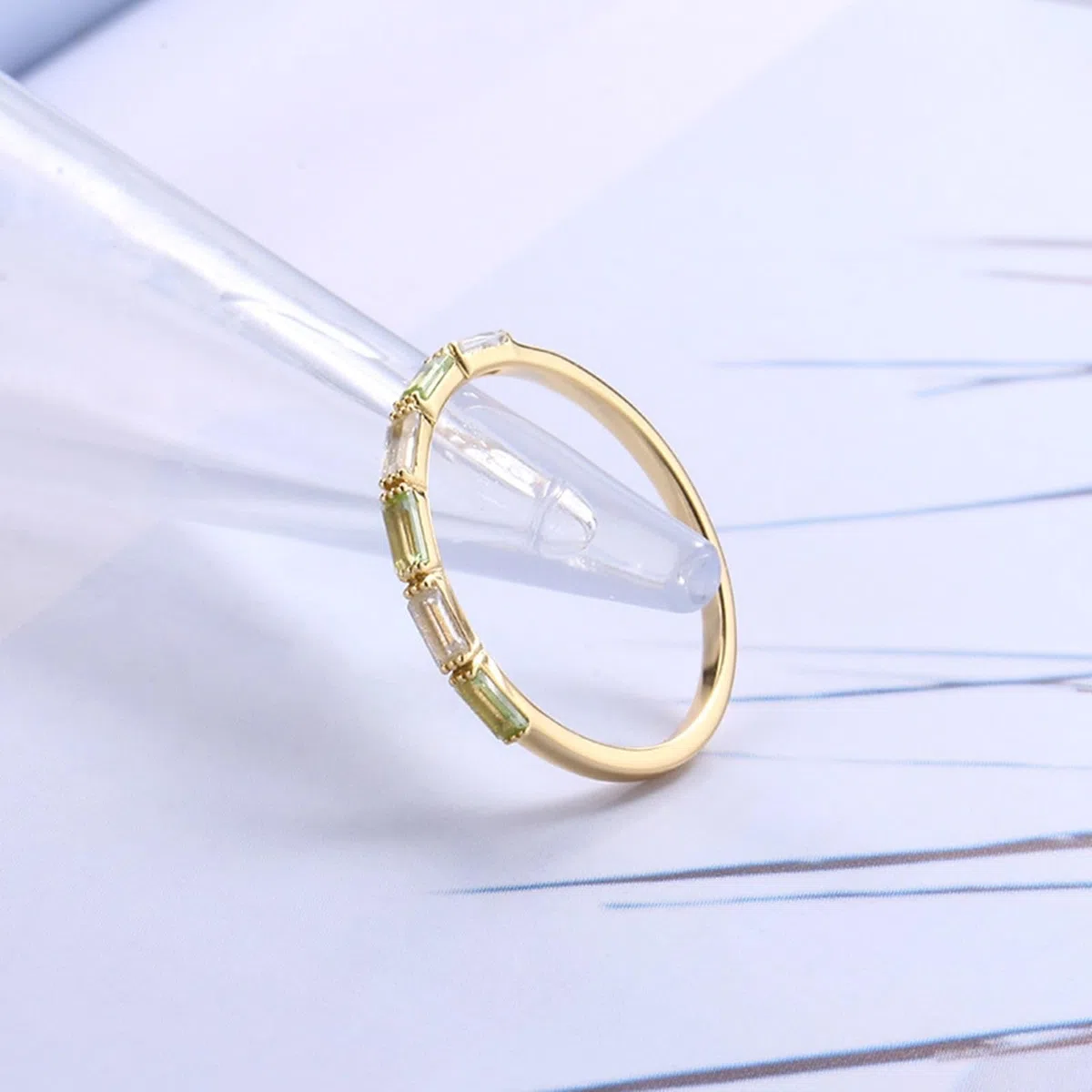 Alianzas Au 375/585/750 Oro Rectángulo Peridot Elegant filigrana Petite
