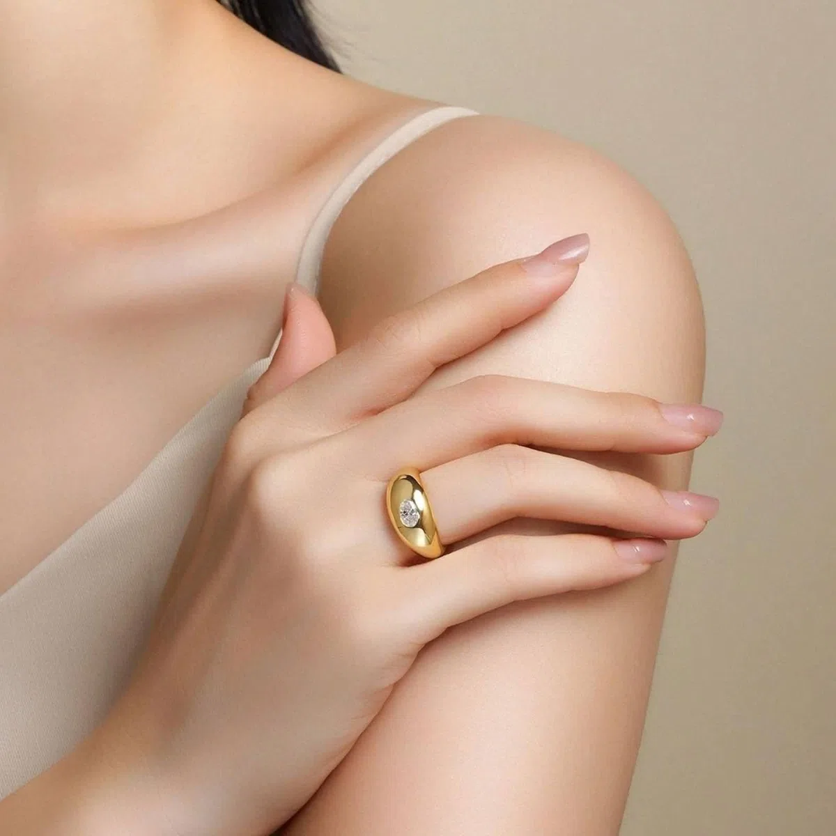 Anillos de compromiso de oro, oro amarillo, anillos gruesos de oro auténtico, anillos de boda con moissanite 0,5 ct para mujer