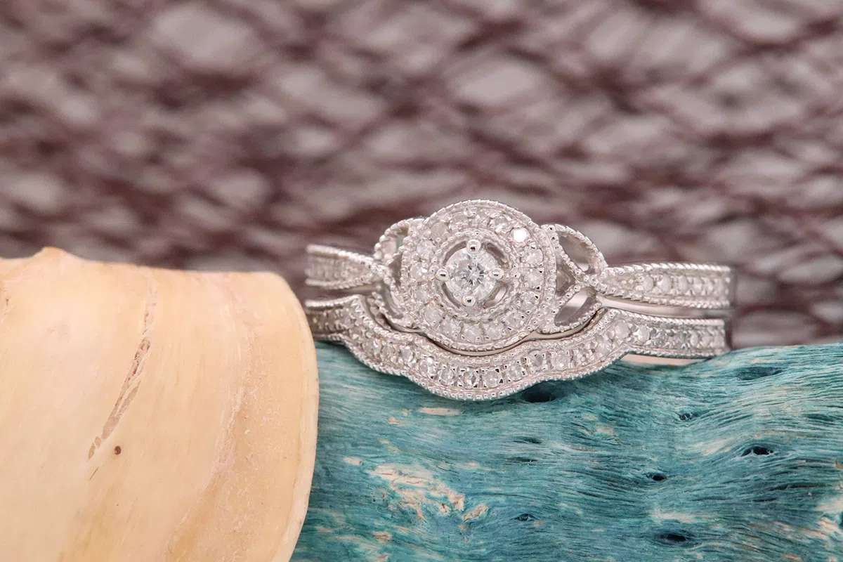 DazzlingRock Collection 10 quilates oro blanco redonda IJ diamante blanco
