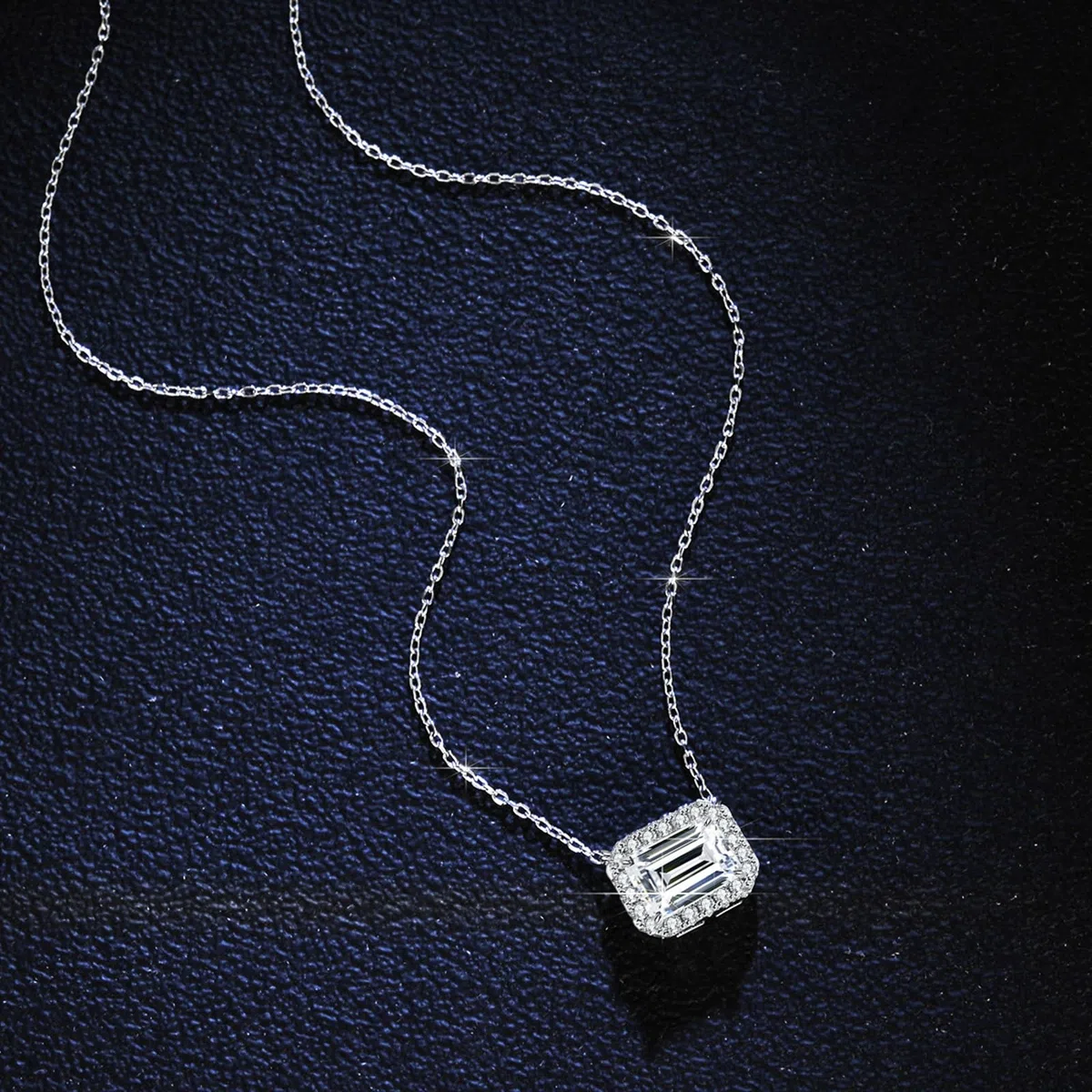Collar con halo pavé de oro de 9/14/18 quilates para mujer, collar de moissanita esmeralda de 3 quilates, oro real
