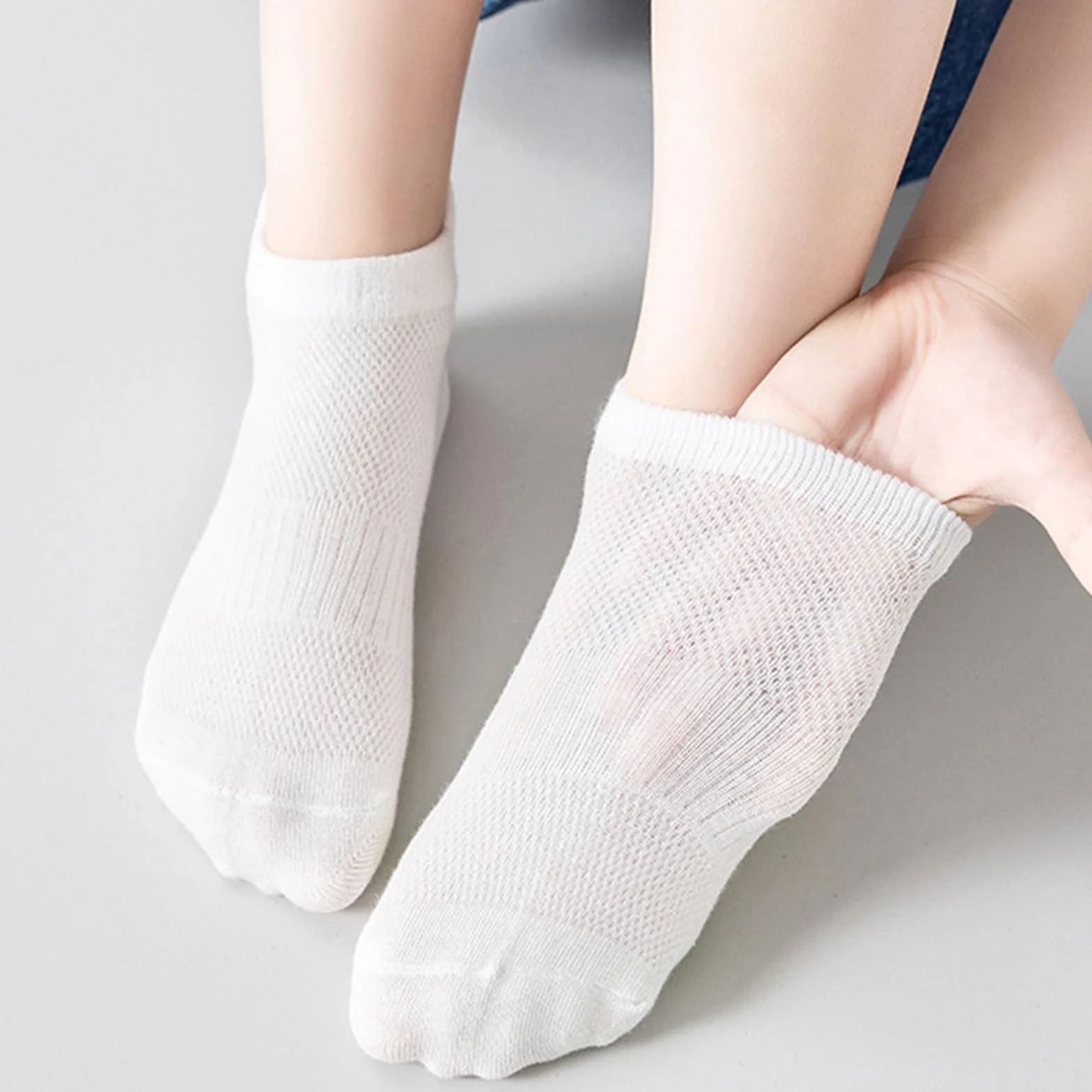 Generisch Calcetines infantiles para niños y niñas, cómodos y transpirables para uso diario y ocio, hechos de tela suave elástica para niños de 3 a 16 años, ideal para primavera y verano