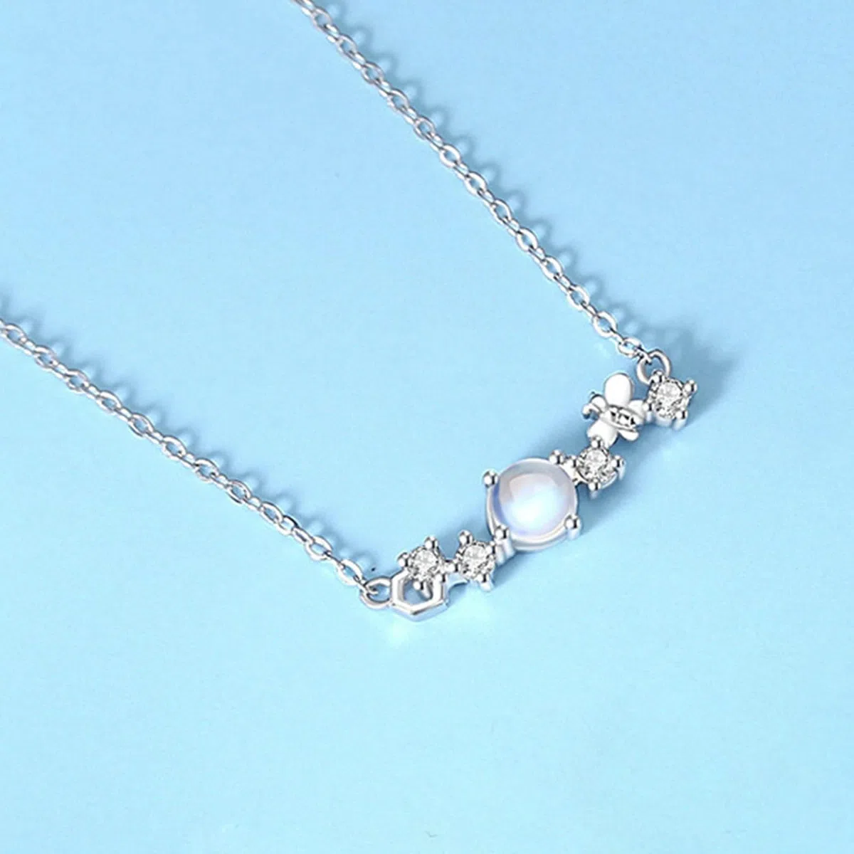 Collar con colgante para mujer de oro blanco 750 585 375, colgante de piedra de luna y abeja con diamante de oro blanco, cadena para mujer, 45 cm, sin níquel
