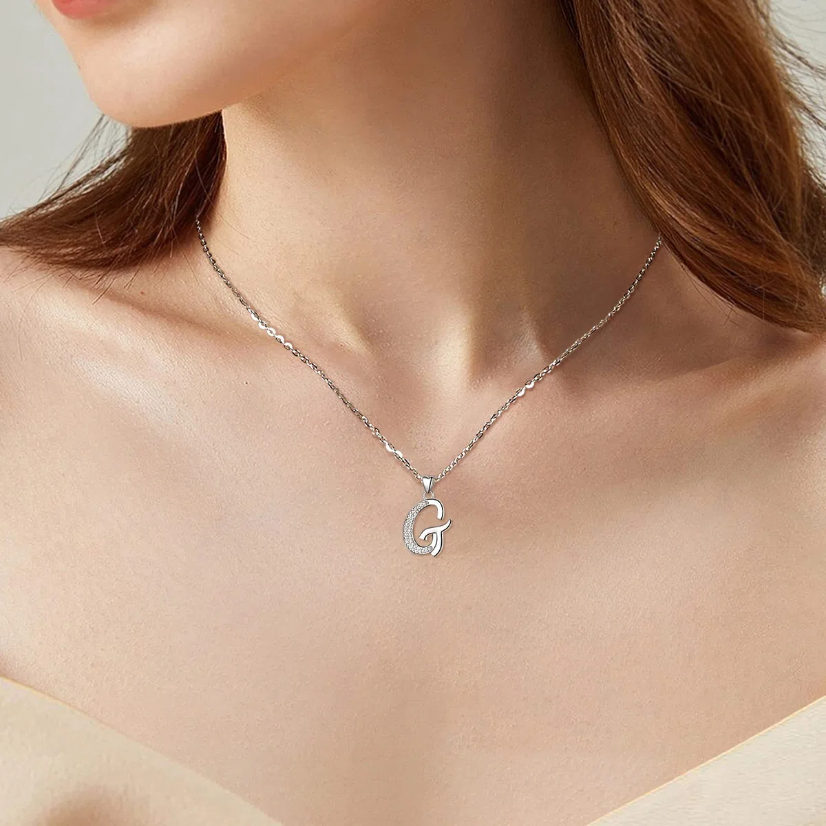 AEONSLOVE Collares Letras Plata de Ley 925 Colgantes Iniciales Mujer con Circonitas Brillantes Regalo Joya Nombre para Niñas Hija Amigas, Cadena de 45,7 CM