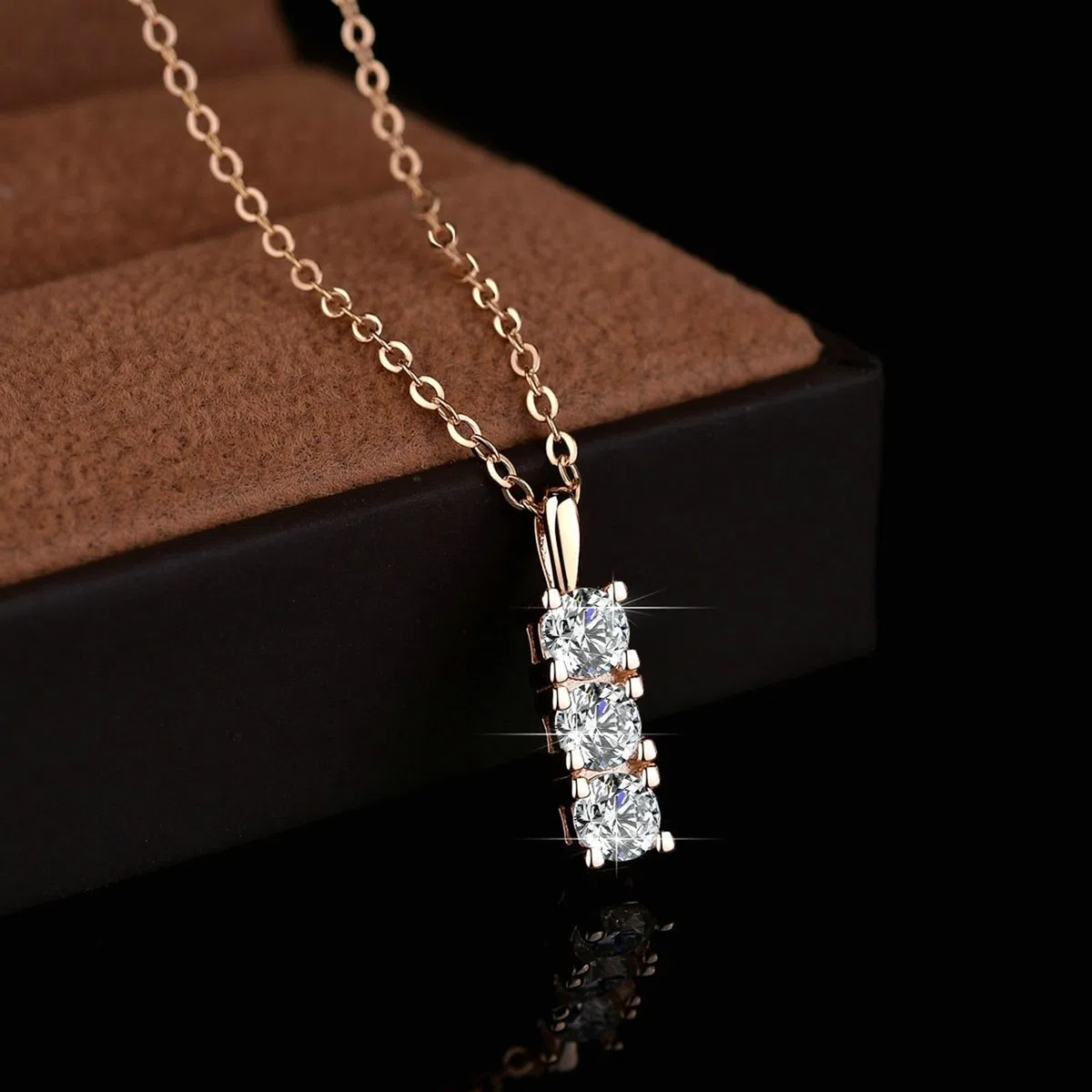Collares ajustables en oro rosa de 18 quilates con tres piedras para mujer, collares de moissanita de cumpleaños