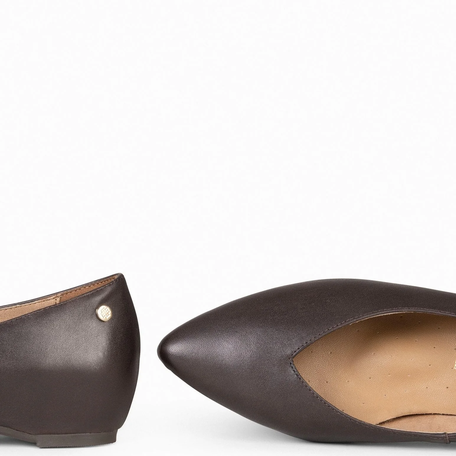 miMaO. Zapatos cómodos con cuña Interna y Plantilla de Gel para Mujer. Calzado de Piel. Hecho en España