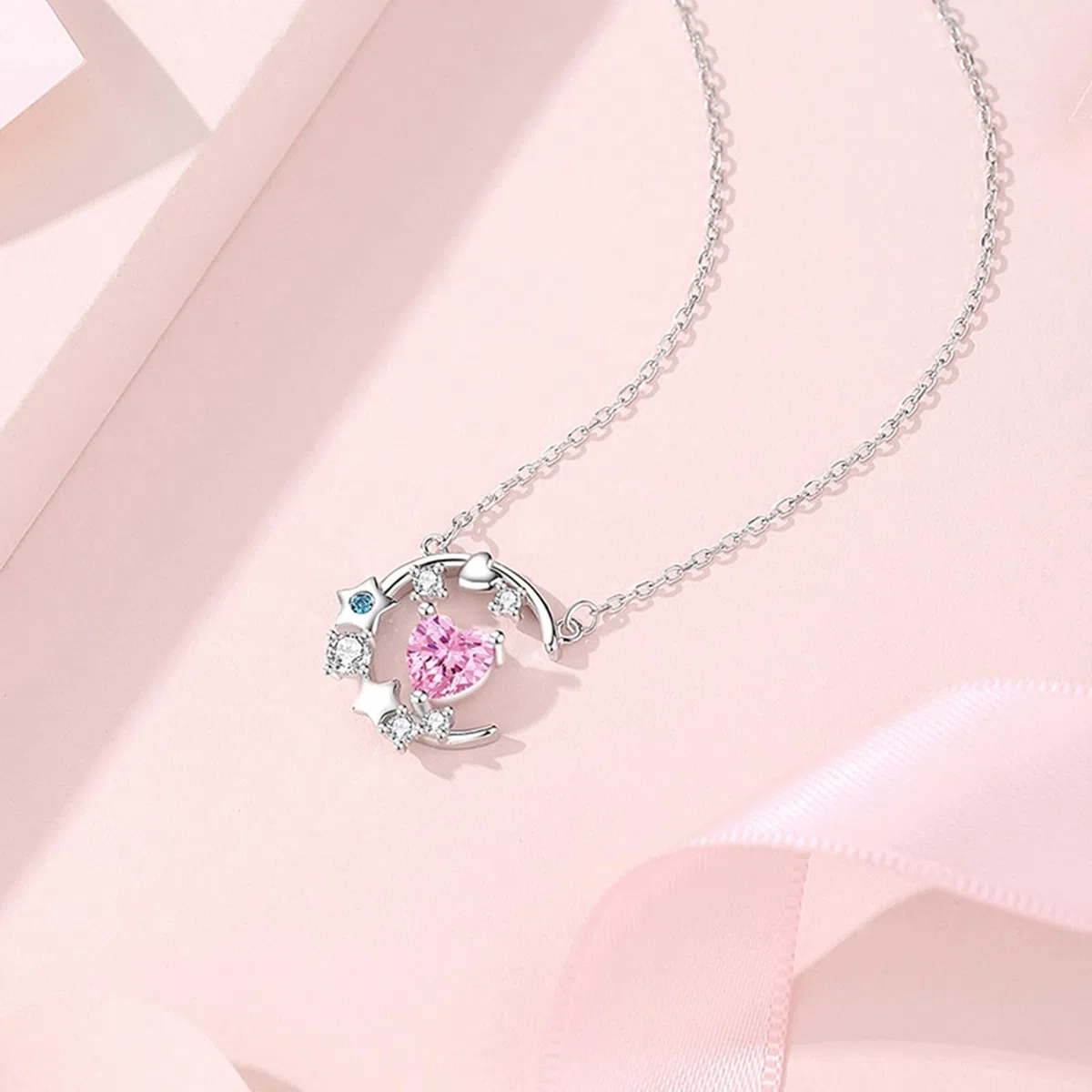 Collar de oro de 9/14/18 quilates para mujer, collar con colgante de estrella de luna con forma de corazón creado zafiro moissanita topacio oro real