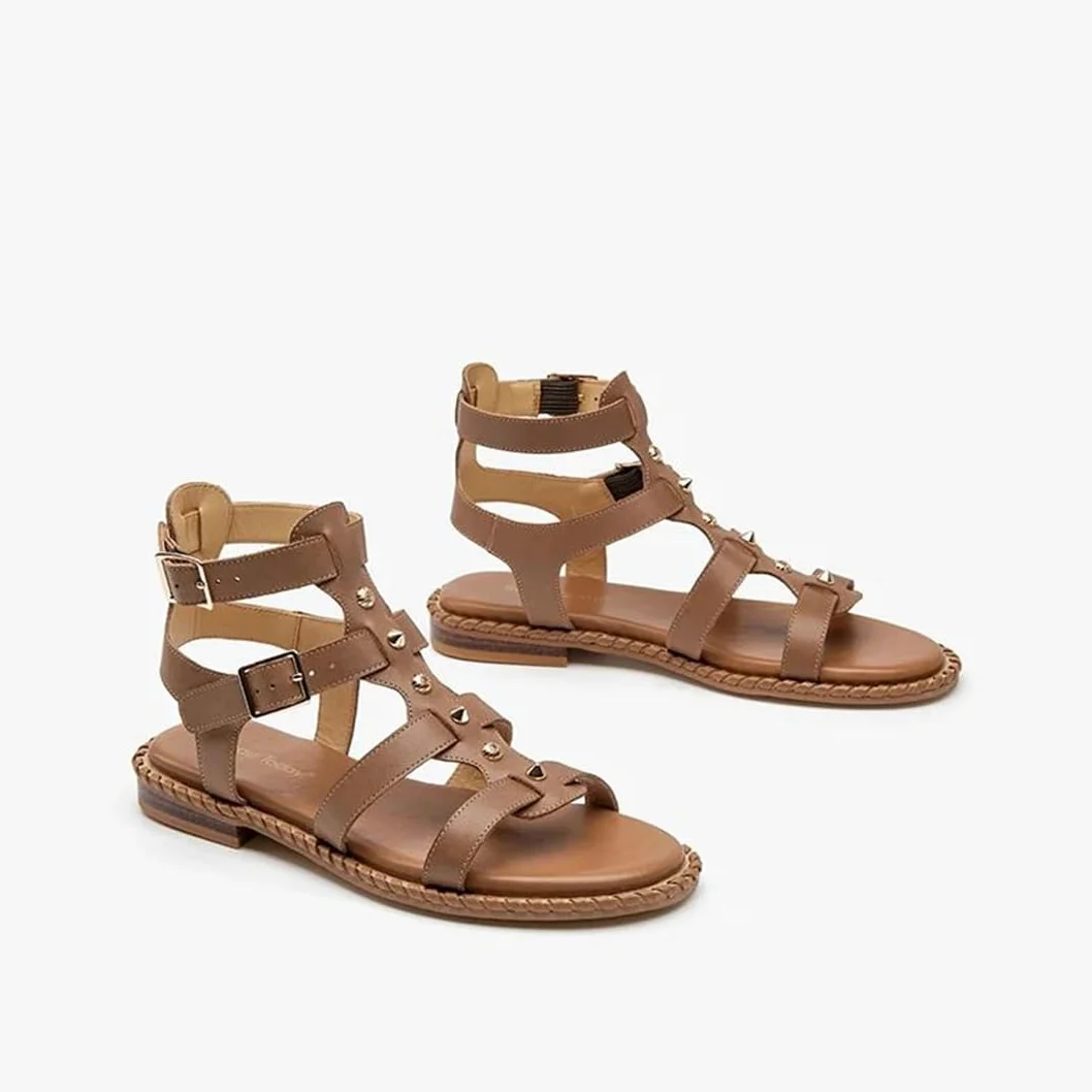 Sandalias de gladiador con correa de hebilla y correa al tobillo para mujer, tacón plano, estilo gladiador, piel de becerro, doble hebilla, de metal, informales, de verano