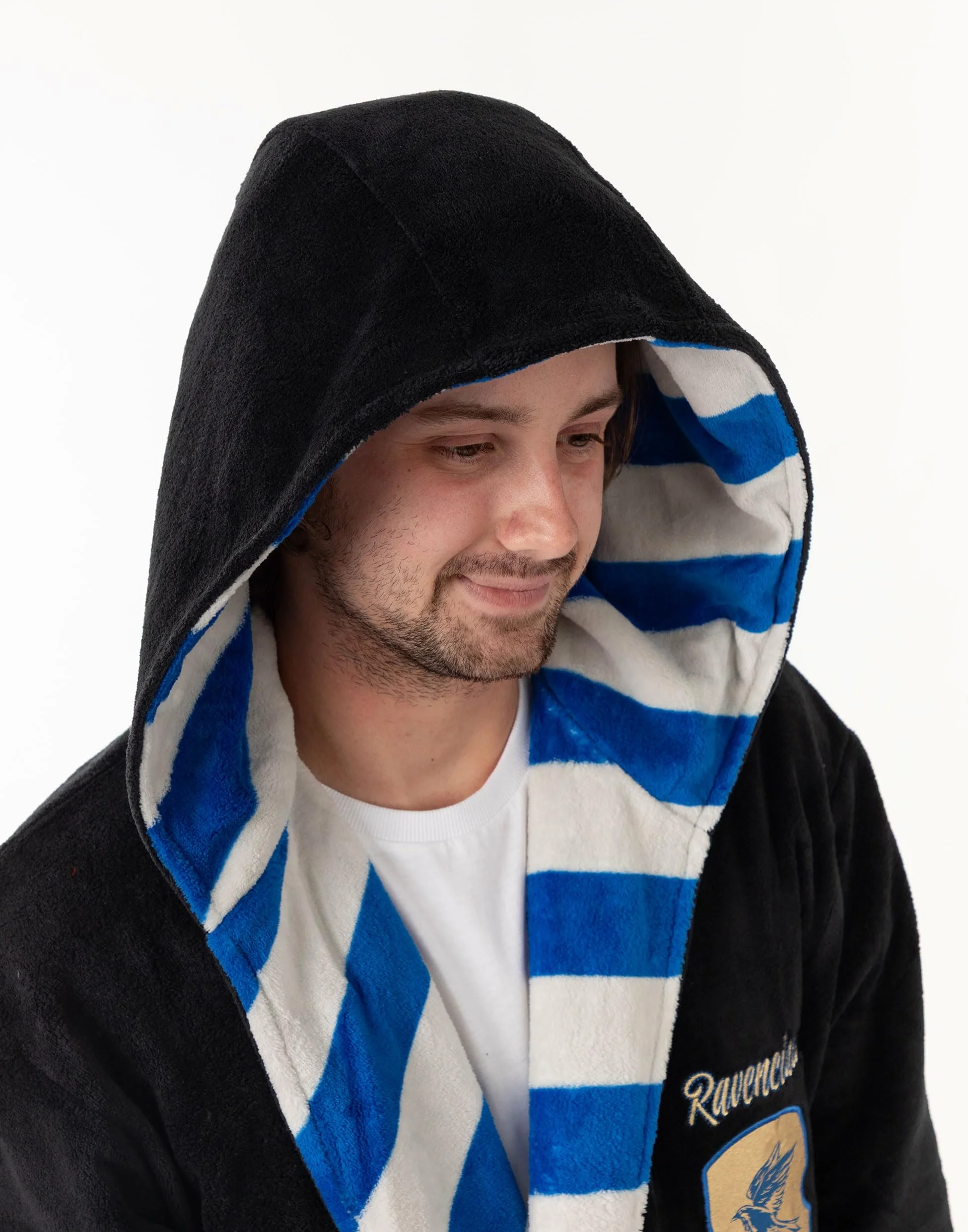 Harry Potter Albornoz unisex con capucha Ravenclaw, negro y azul | Tejido polar suave para relajarse y bañarse | Manga larga con diseño retro a rayas | Merchandising