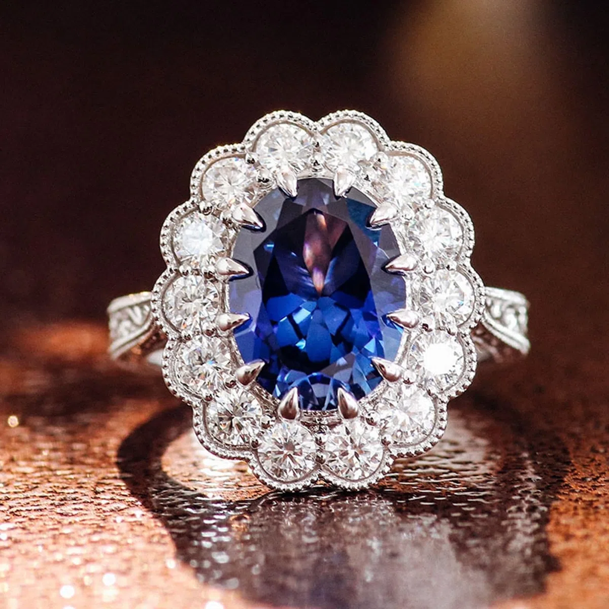 Regalo Amie Anillo de Fiancaille Oro Blanco 9 quilates zafiro creado en laboratorio flor talla lesbiana para madre Acción de Gracias Joyas