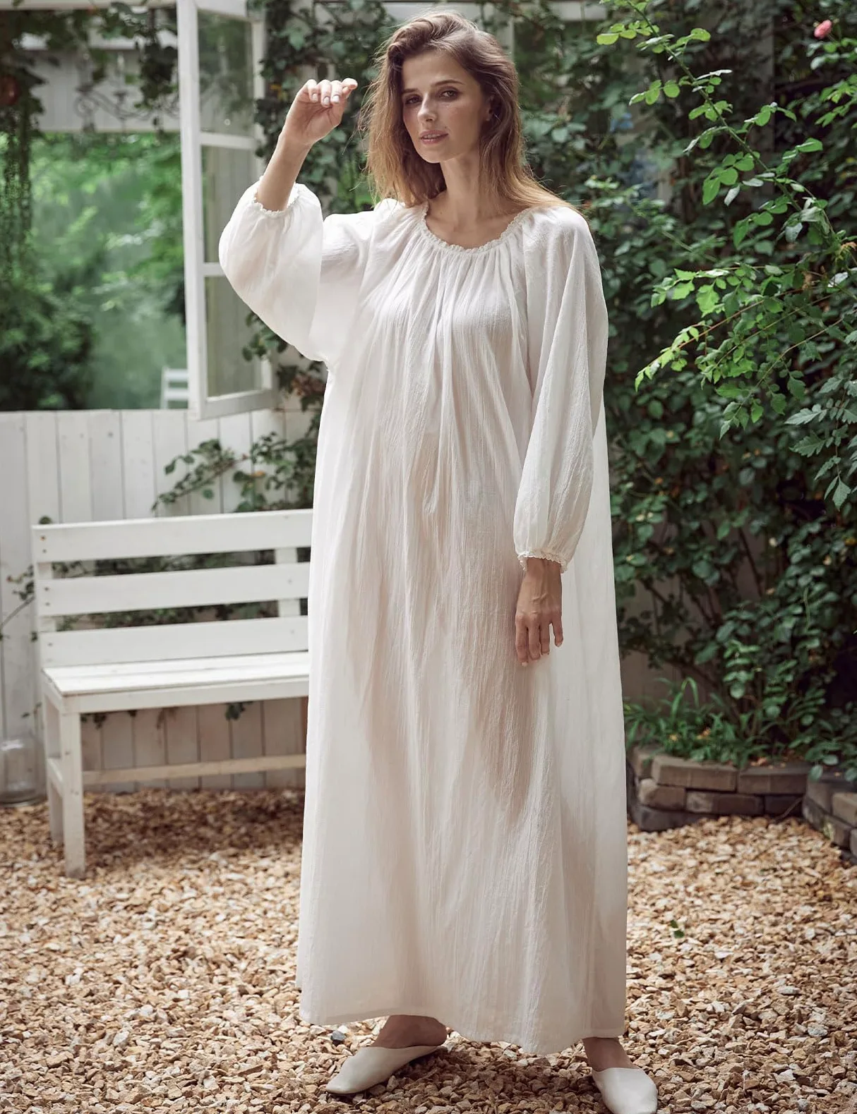 BEAUTELICATE Camisón Victoriano de Algodón Muselina para Mujer con Detalles de Encaje Manga Larga Suave y Holgado Blanco