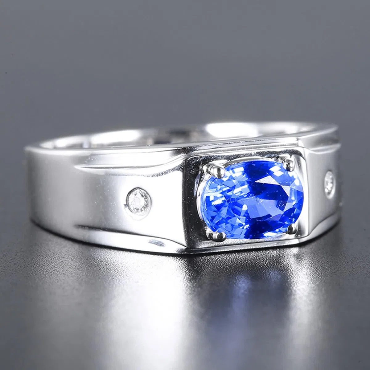 Anillos Oro 18K, Anillos de Compromiso para Hombre Azul 1.33 Kilates Zafiro Creado En Laboratorio Clásico Oro Blanco 750 con Moissanita Talla 8
