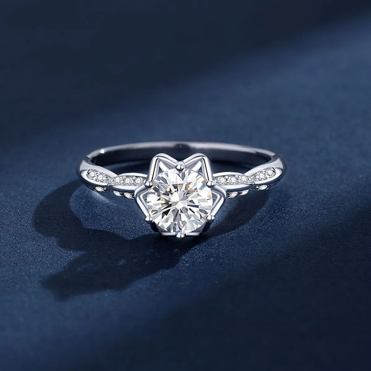 Anillo de mujer de oro blanco, anillos de boda elegantes con moissanite de 1 ct único anillo de boda de oro auténtico para mujeres