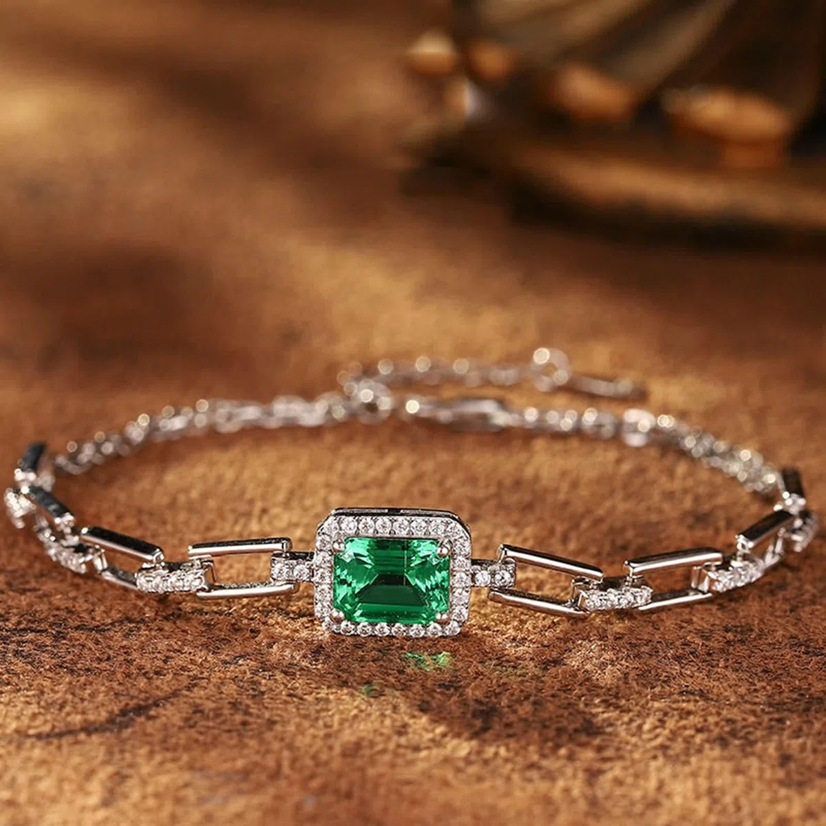 Pulsera de Mujer Oro Blanco 9 K / 14 K / 18 K, Rectángulo con Esmeralda Creada de 1,5 ct y Moissanita, Cadena Extensible 16 CM + 5 CM, Pulsera Ajustable Mujer Cadena Plata Verde