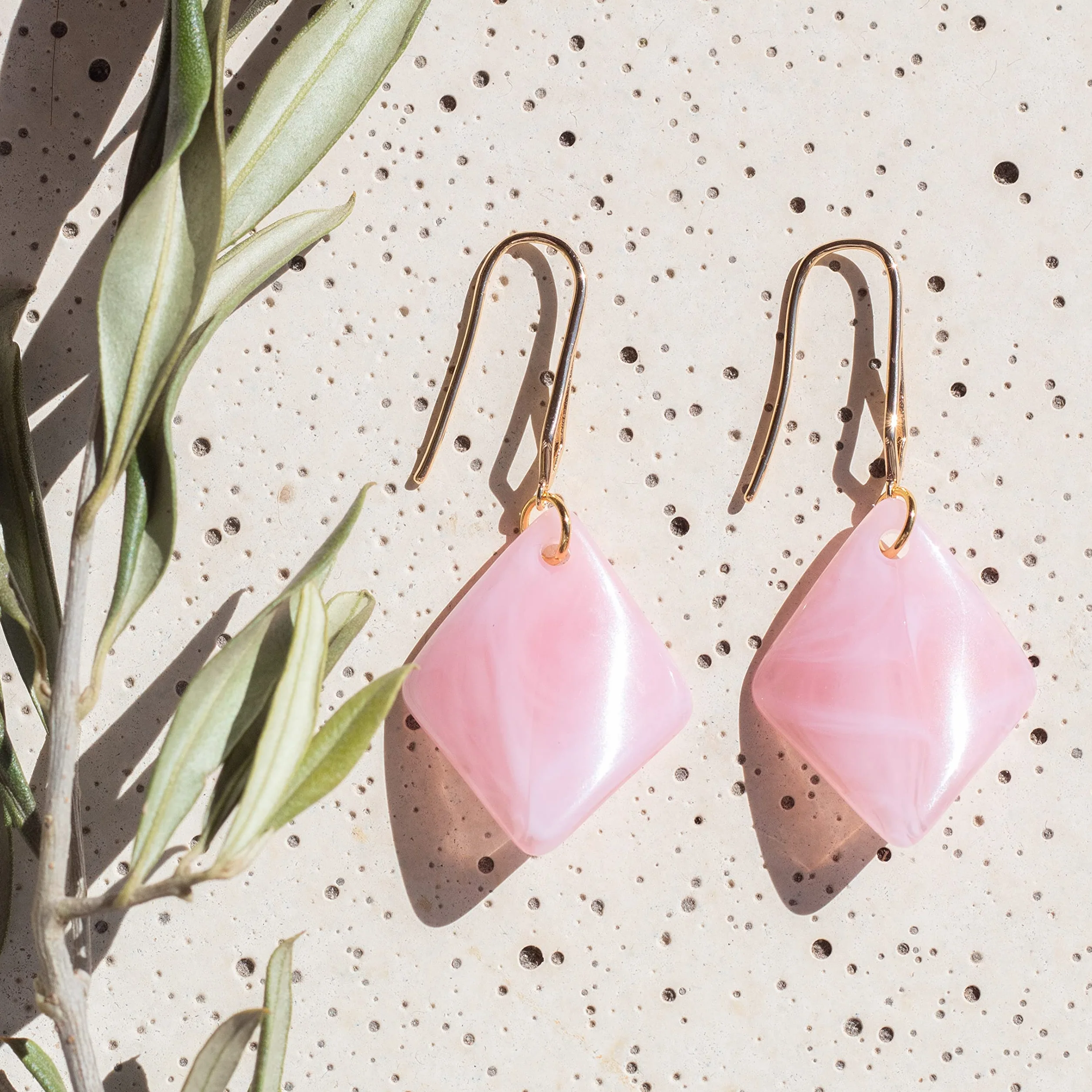 Pendientes Resina Oro Chapado Mujer Rombo Colores Festivos - ZARZAMORA