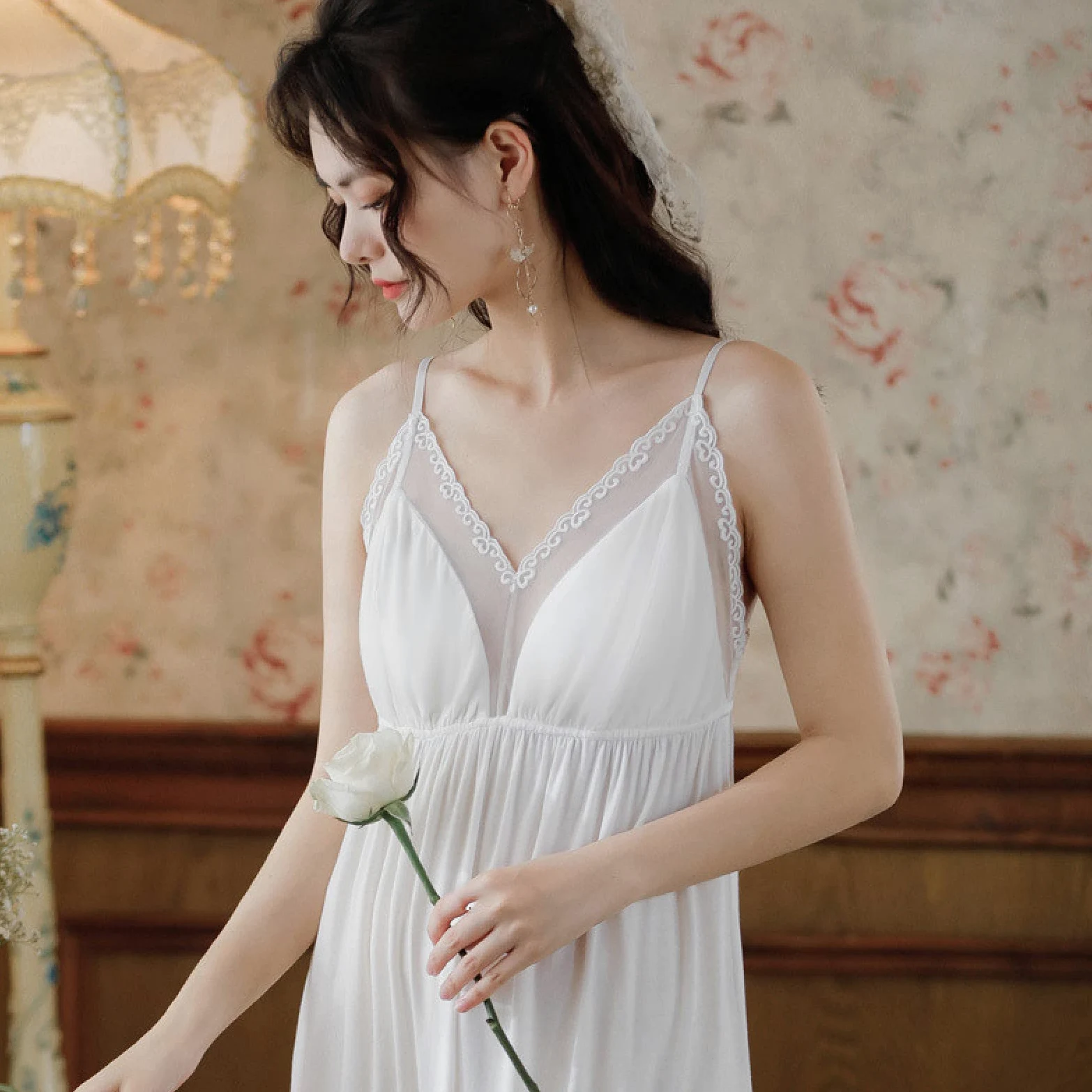 OFFSUM Camisón De Pijama De Mujer - Camisón Sexy De Encaje con Cuello En V De Algodón De Longitud Media Vestido De Verano Sin Mangas con Tirantes Ropa De Casa Ropa De Dormir De Princesa