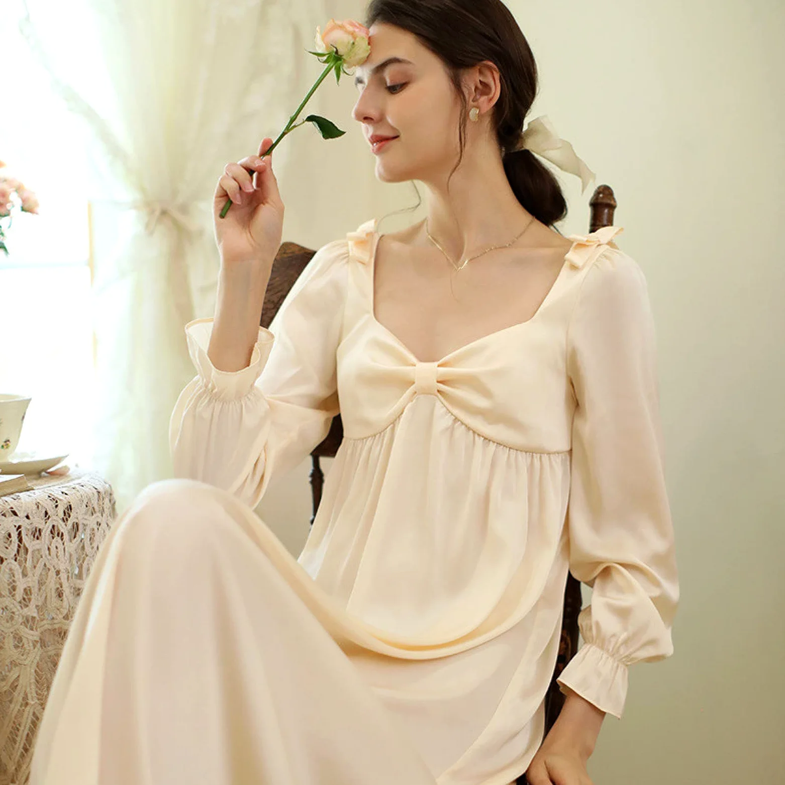 OFFSUM Camisón De Pijama De Mujer - Camisón De Seda Elegante con Cuello En V para Primavera Y Otoño Camisón Vintage De Princesa con Lazo Dulce Ropa De Salón De Talla Grande