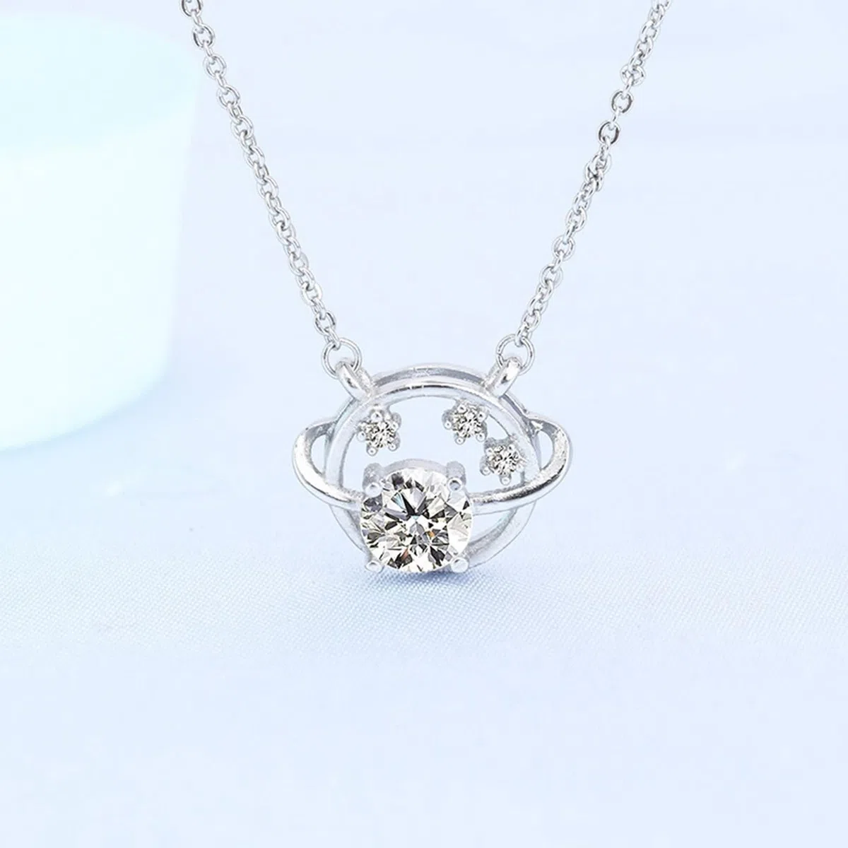 Colgante Collar Oro Blanco Mujer 9K / 14K / 18K, Planeta y Estrella con Diamante Creado y Moissanita, Colgante de Plata de Mujer