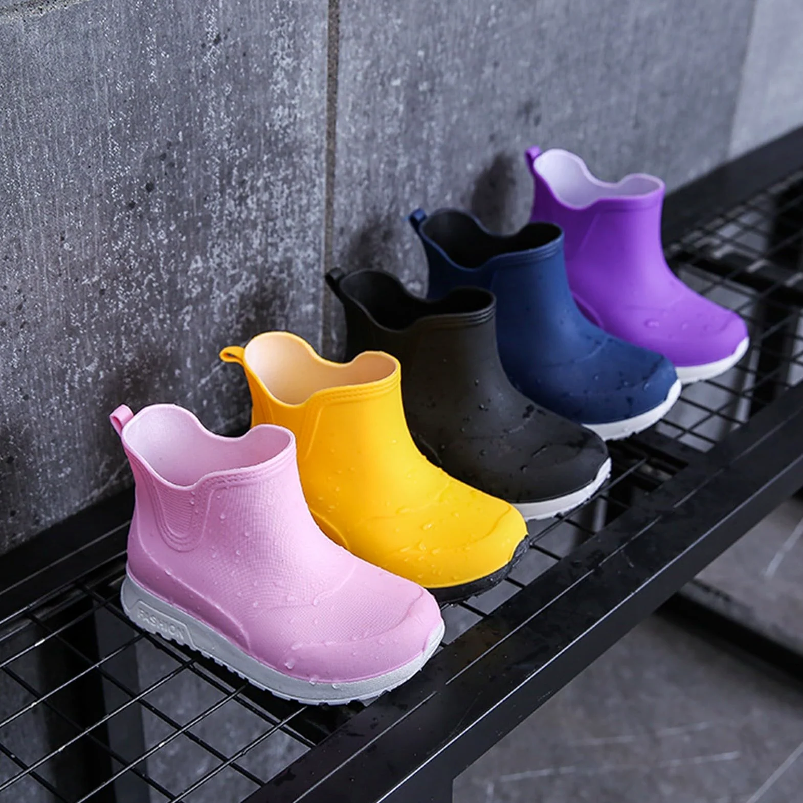 Botas de agua para niños, botas de lluvia para niños, zapatos de lluvia cómodas, botas de lluvia para primavera y verano, botas de lluvia impermeables, botines antideslizantes, botas de lluvia