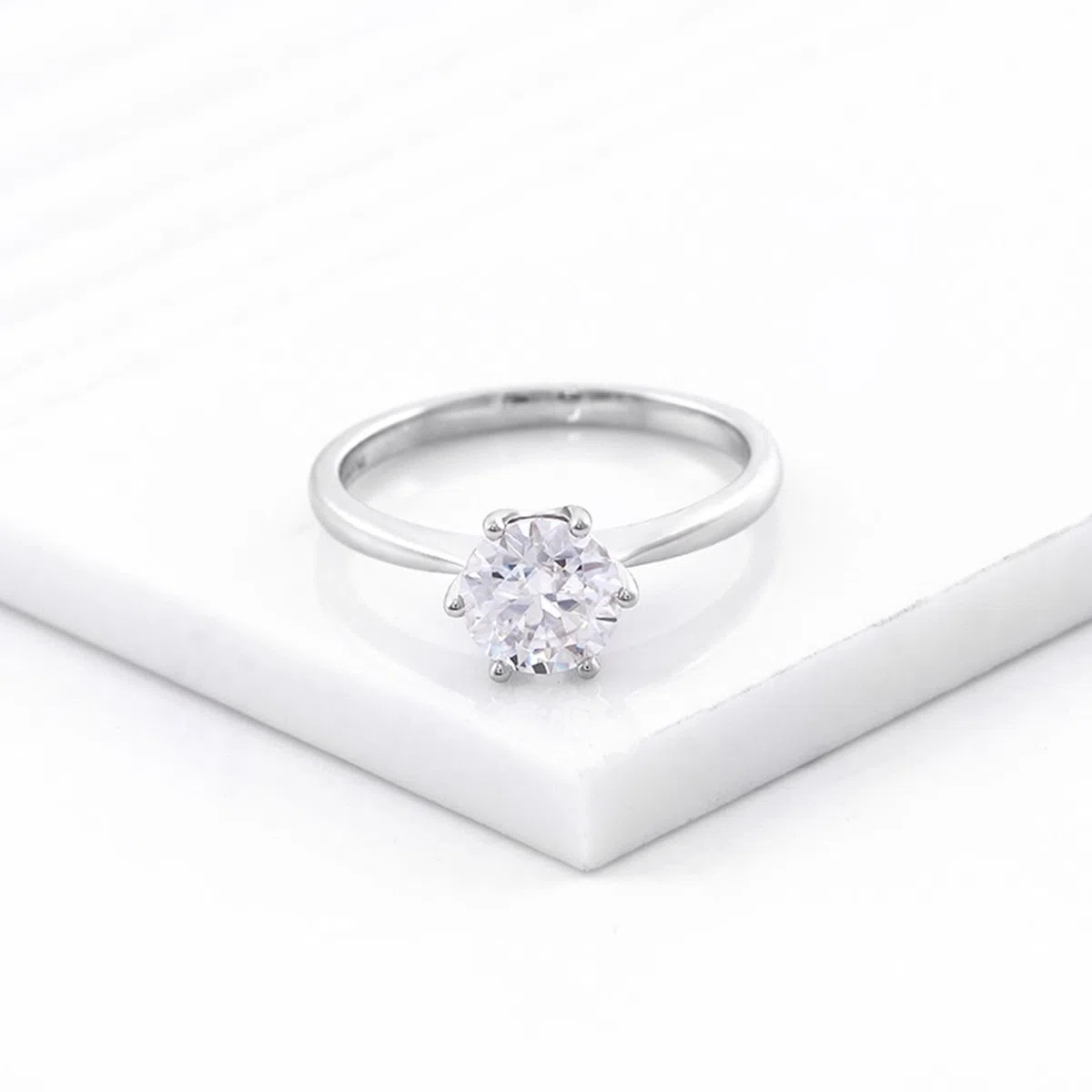 Anillo de compromiso para mujer, delicado anillo de boda, oro blanco de 9 quilates, moissanita, solitario con moissanite de 1 ct, talla 45 (14,3), popular para el aniversario de la madre