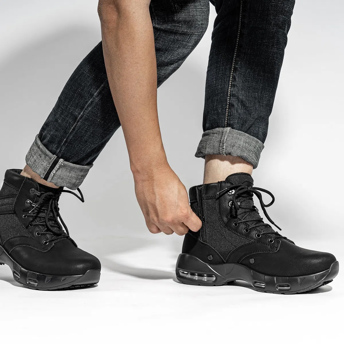 LARNMERN Botas antideslizantes para hombre