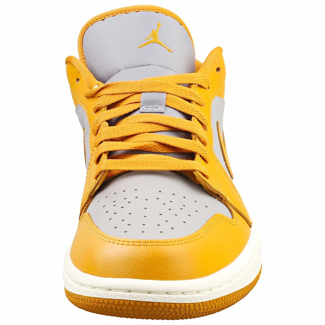 NIKE Air Jordan 1 Low Mujeres Zapatillas 36.5 EU