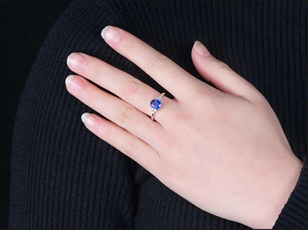 Anillos Mujer Matrimonio Oro Blanco 9 Kilates / 14 Kilates / 18 Kilates, 4 Garras Oval con Zafiro de 0,41ct y Diamante, Anillo Plata Azul Compromiso Mujer