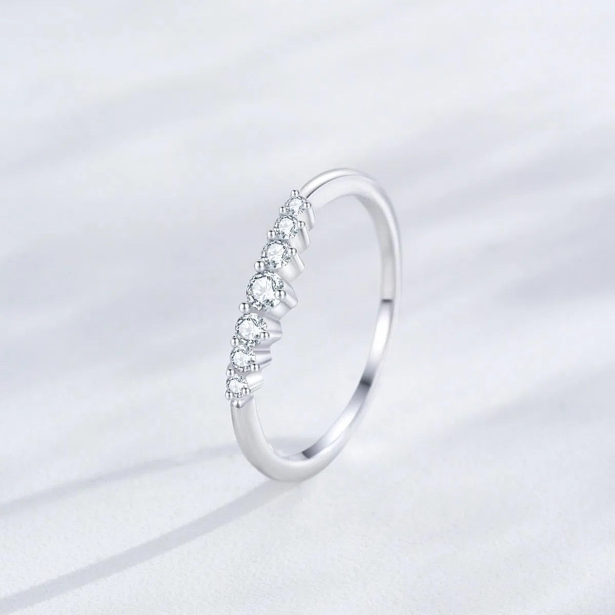 KnSam Anillo de oro blanco de 9 K/14 K/18 K, oro auténtico, anillo apilable clásico de 3 garras con diamante, alianzas de boda blanco y oro Au 375/585/750, talla 47-65