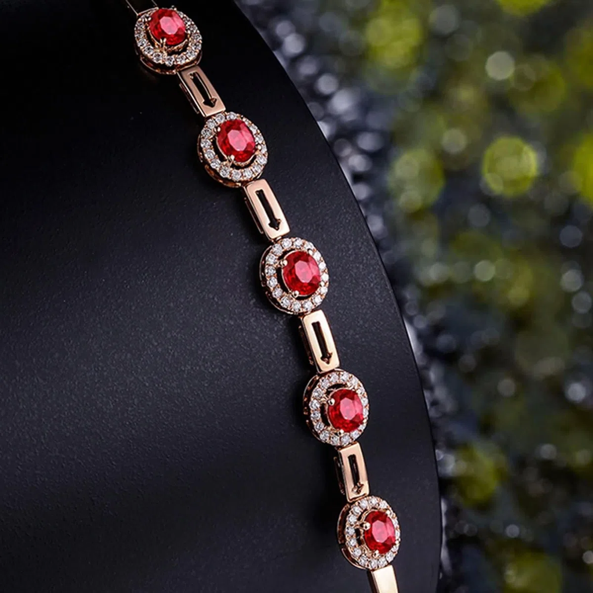 Pulsera para Mujer de Oro Rosa 9 Kilates / 14 Kilates / 18 Kilates, Oval con Rubí y Diamante, Cadena Extensible 16 CM + 5 CM, Pulseras de Oro Rosa de Mujer