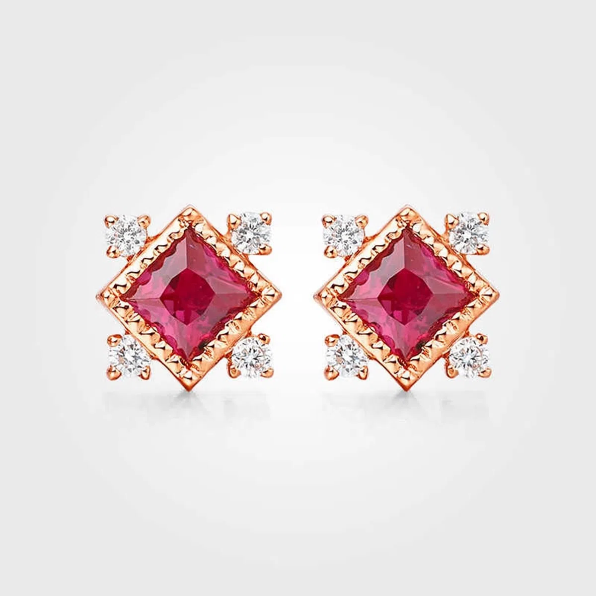 Pendientes de tuerca vintage con rubí rojo de 0,3 quilates y oro rosa de princesa