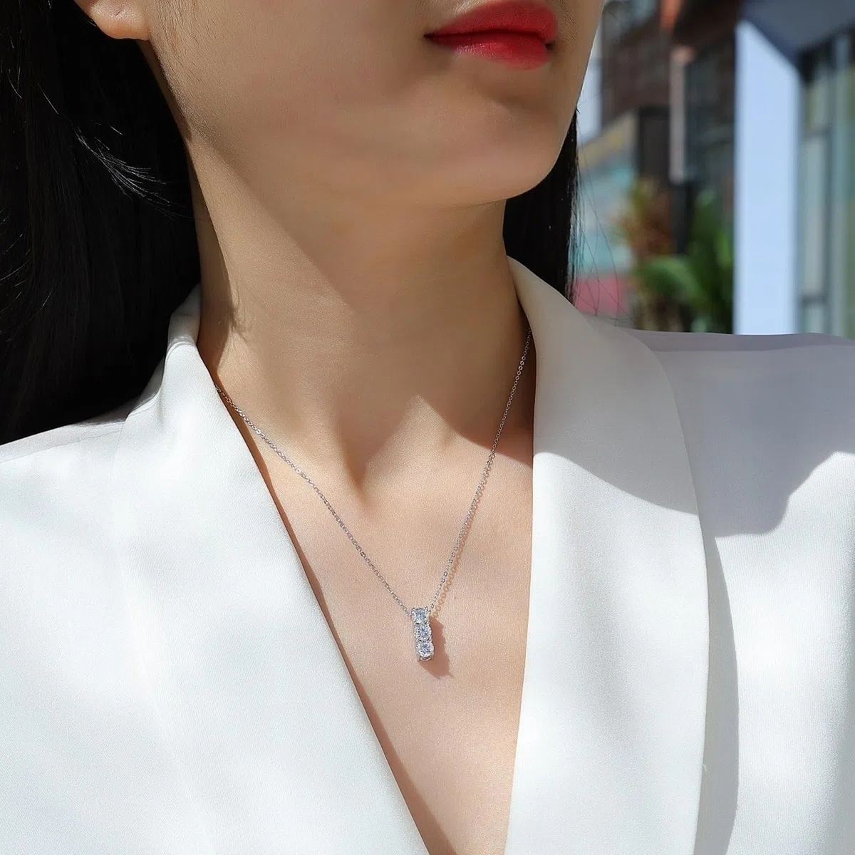 Collares de oro blanco para mujer con moissanita, oro blanco/platino, collar ajustable para mujer, tres piedras simples