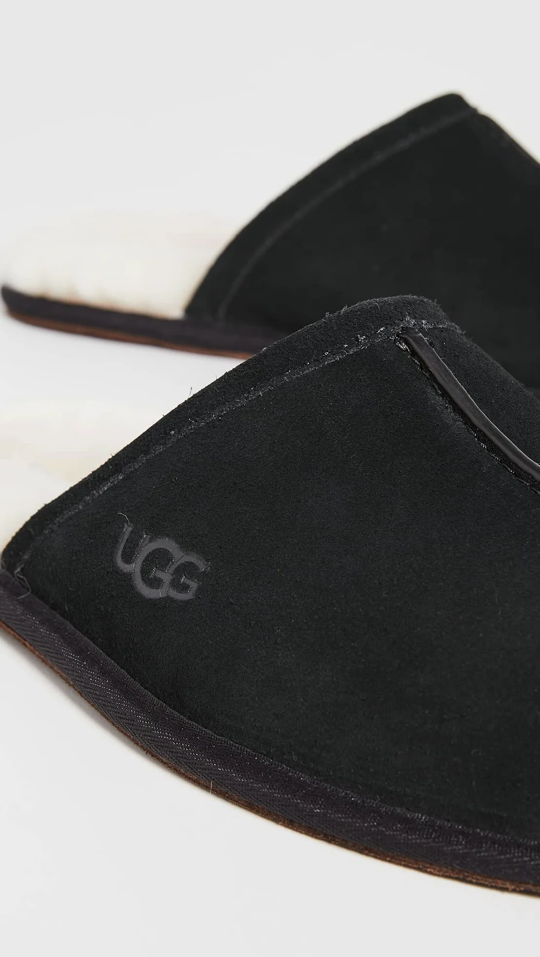 UGG Scuff Leather Slipper PantuflasHombre