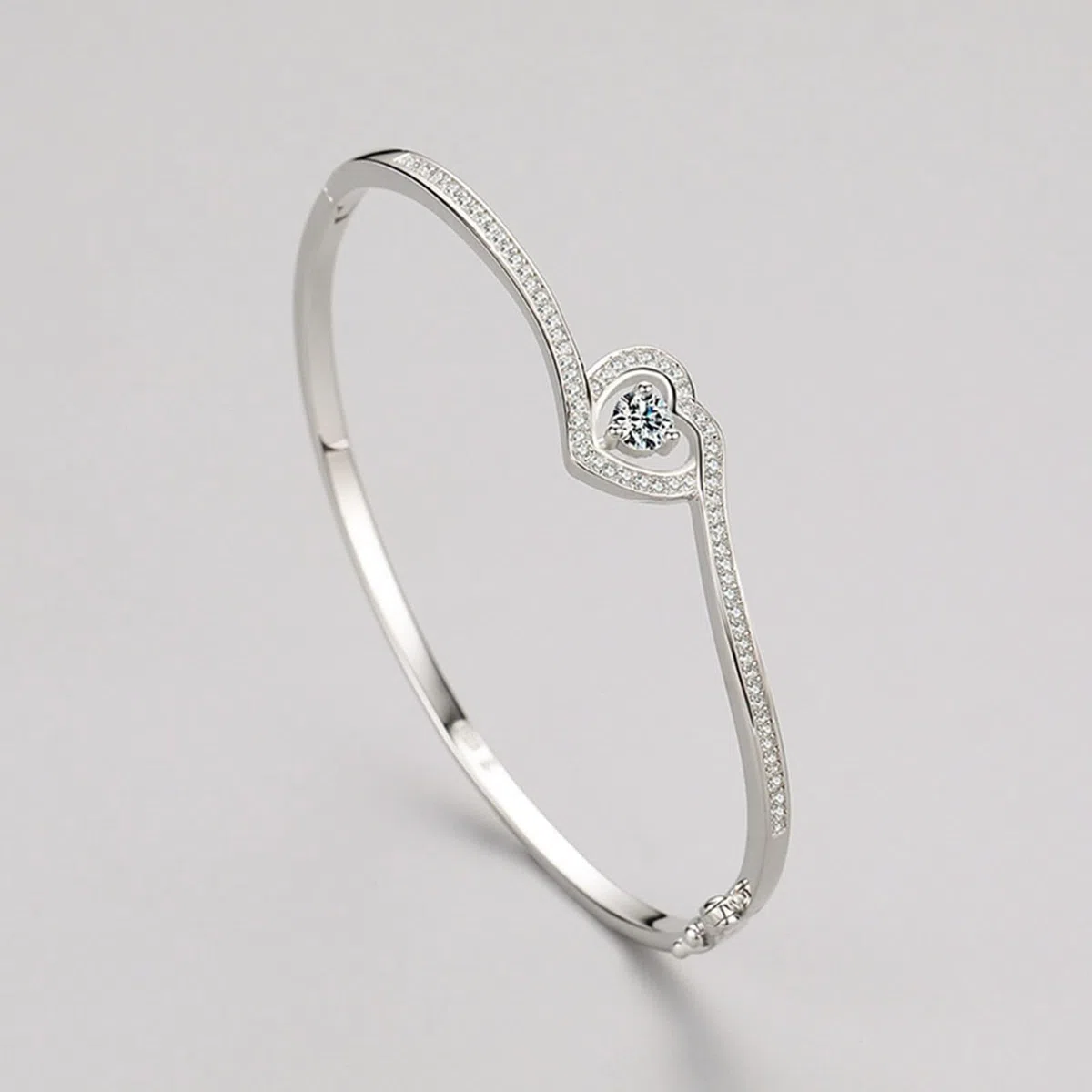 Pulsera de novia, madre e hija, corazón retorcido con moissanita, oro blanco y platino 950