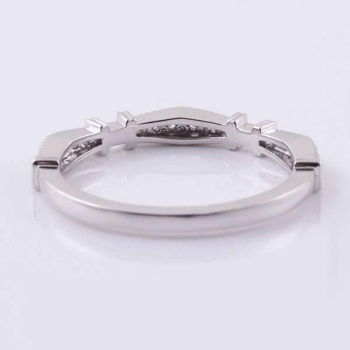 Moissanite Anillo de boda, anillo de promise para mujer, apilable, fino, oro blanco de 9/14/18 K