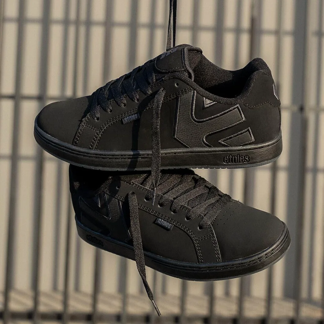etnies Fader – Estilo Heritage clásico de Skate con Look abultado a la Moda, Cupsole Reforzada, Ajuste Acolchado, Zapatillas para el día a día
