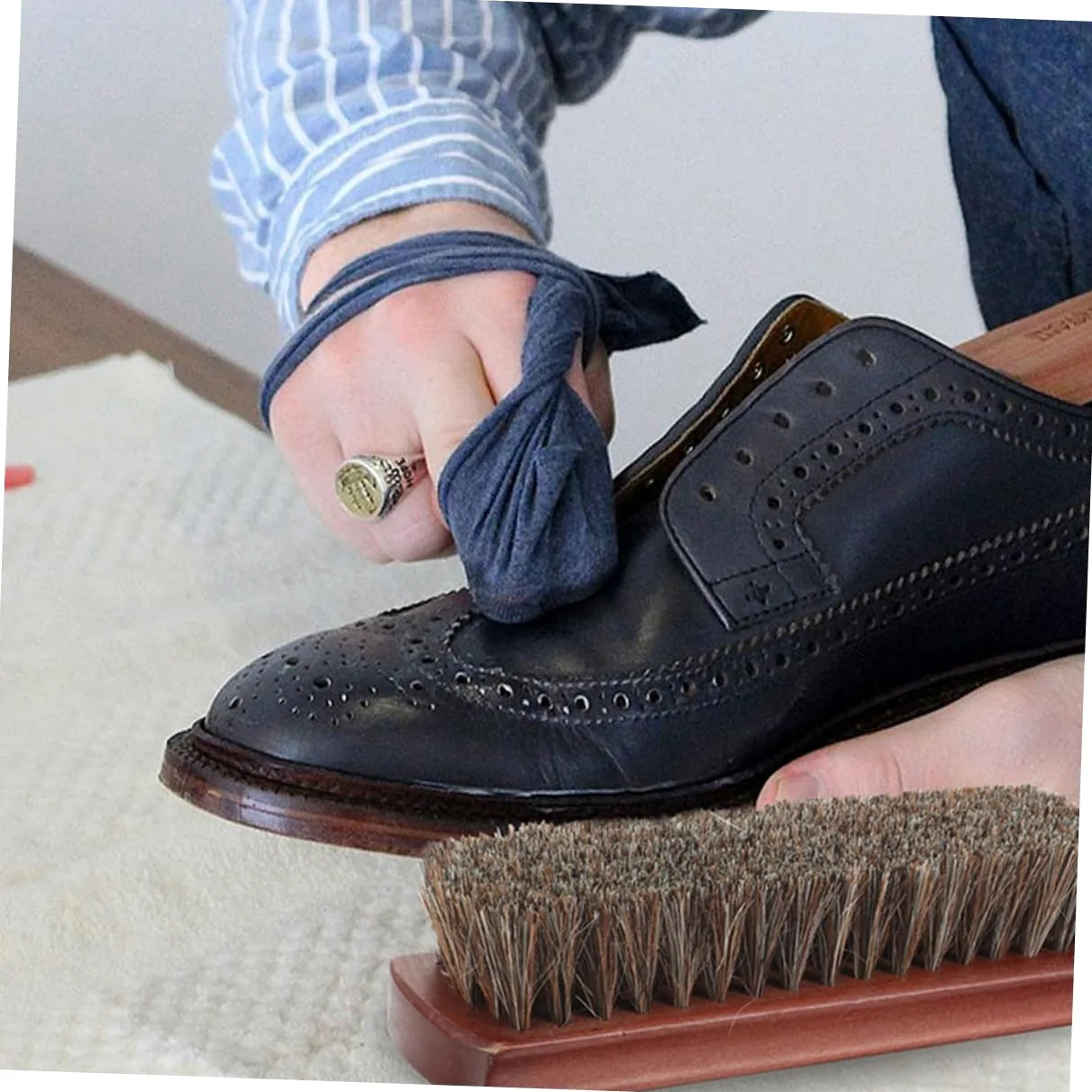 4 Piezas Cepillos de Limpieza de Zapatos de Crin de Caballo Juego para Pulido de Zapatos Limpieza de Asientos de Automóviles y Sofás Cepillo Multifuncional para Brillo y de