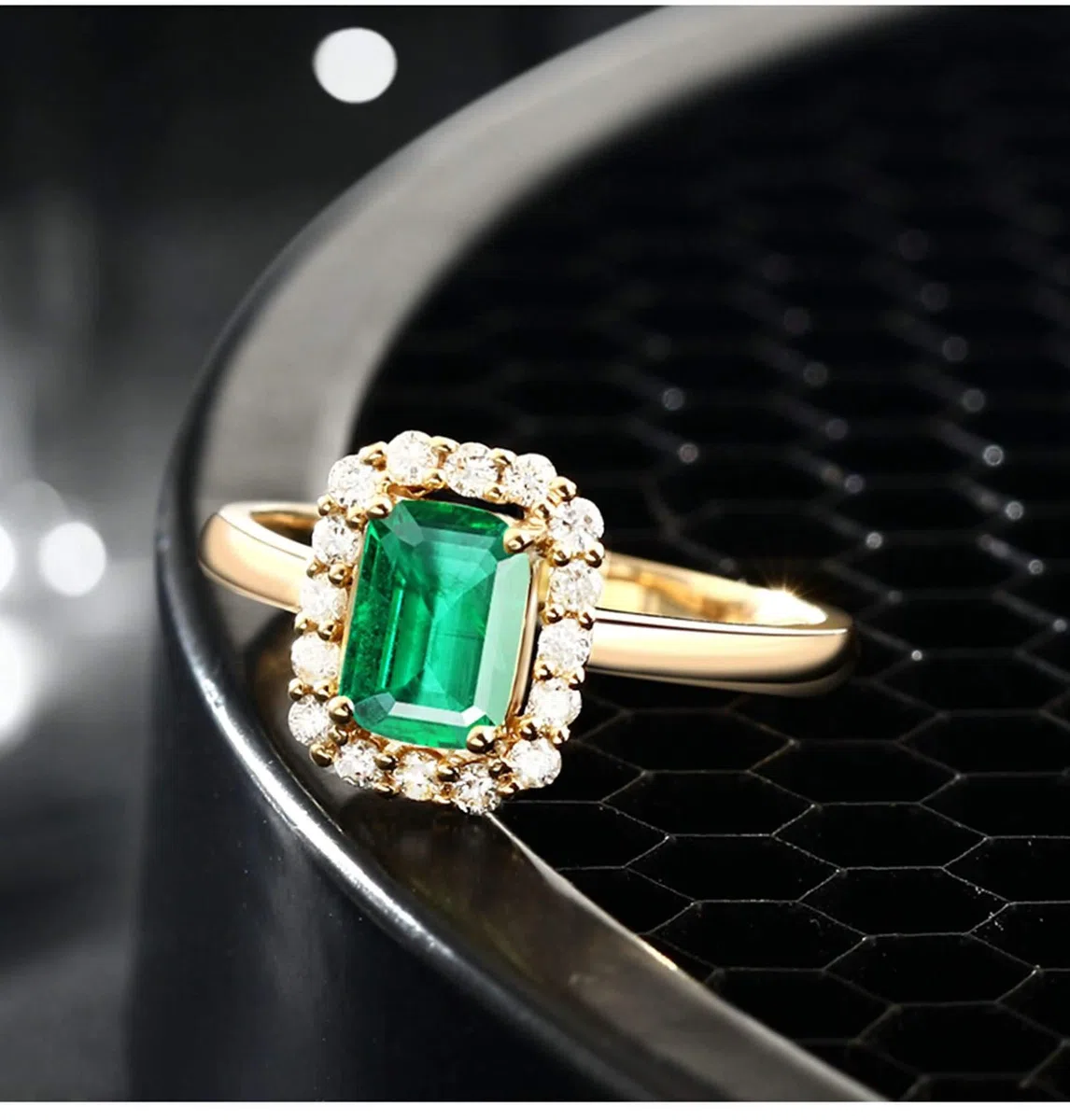 Daesar Anillos de Mujer de Matrimonio con Rectángulo con Esmeralda Creada y Moissanita, Oro Amarillo 9K/14K/18K, Anillo Prometida Oro Verde